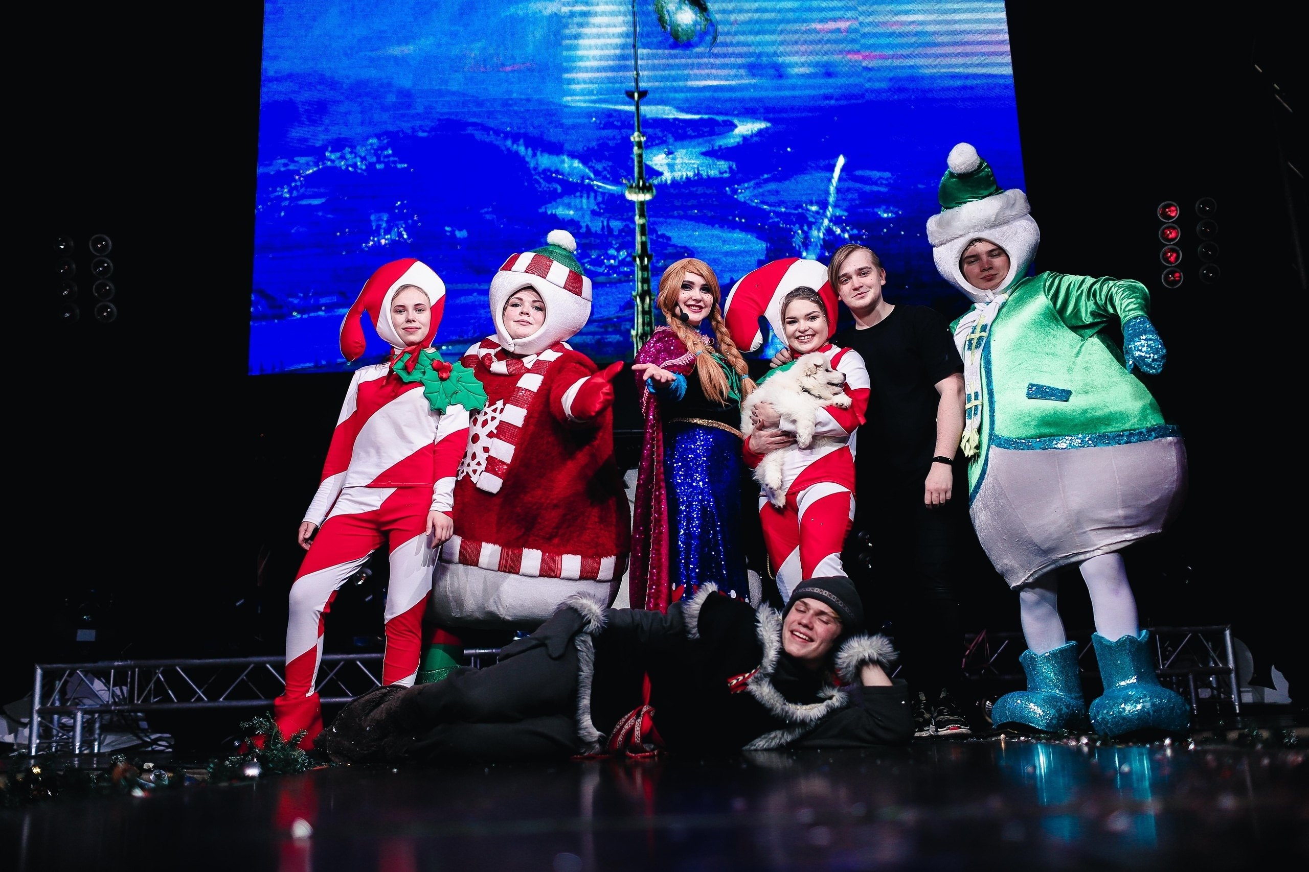 Весело. Бал. Фотограф Томск Скавронский Даниил