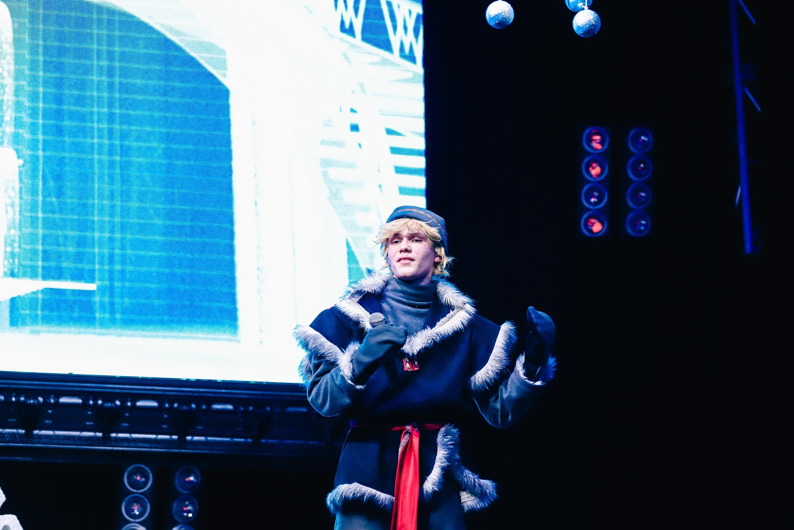 Весело. Бал. Фотограф Томск Скавронский Даниил