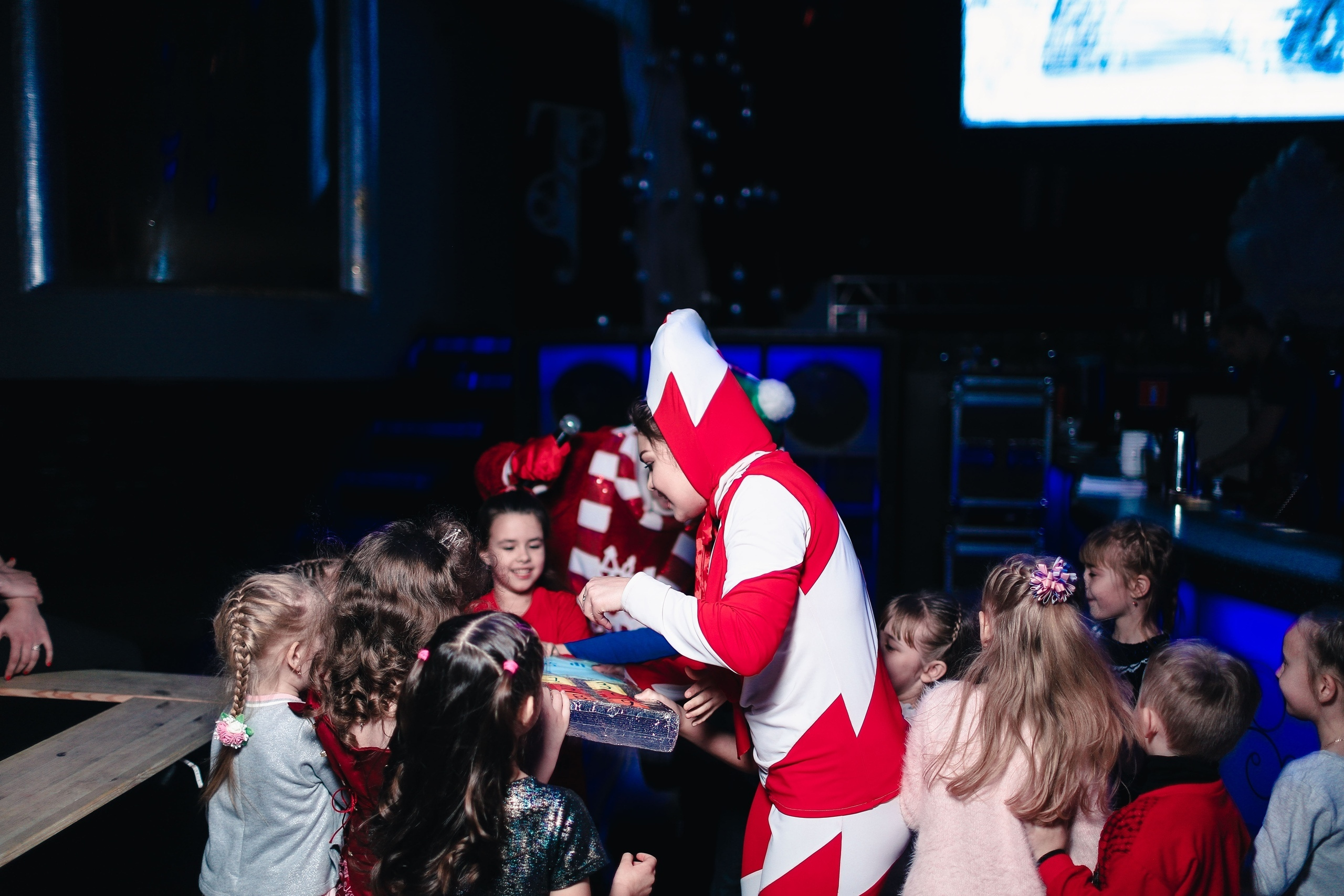Весело. Бал. Фотограф Томск Скавронский Даниил