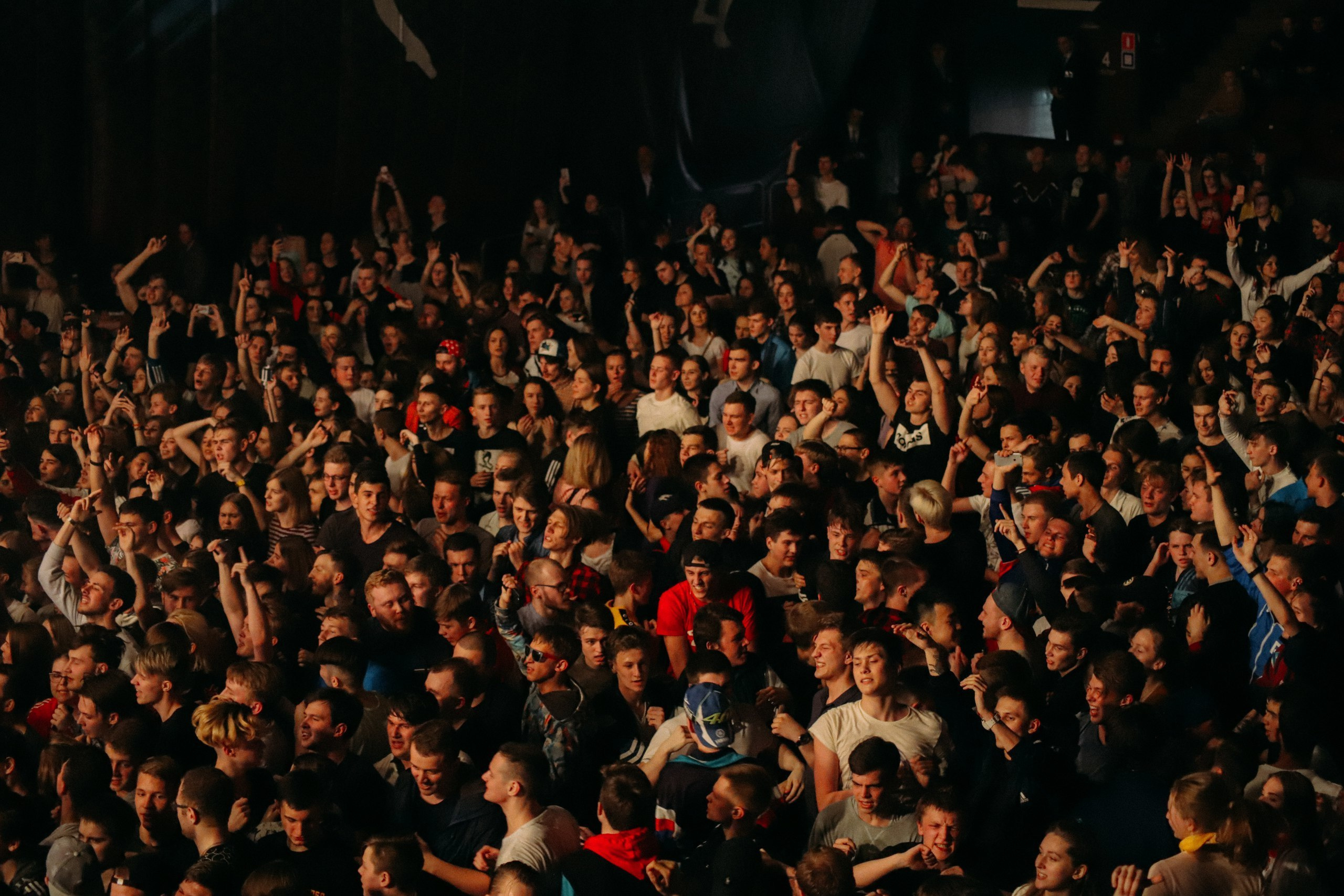 Концерт Макс Корж. Фотограф Томск Скавронский Даниил