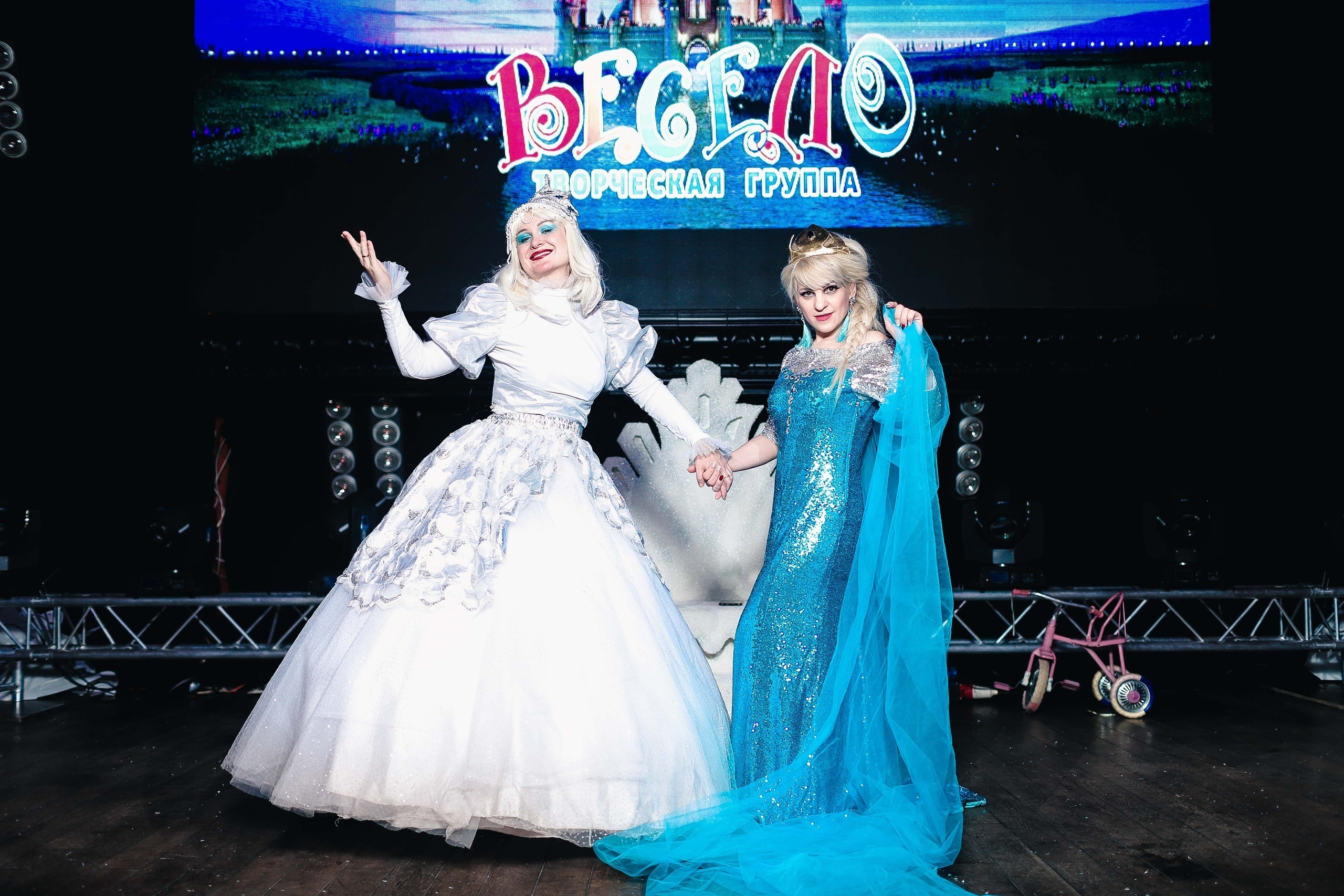 Весело. Бал. Фотограф Томск Скавронский Даниил