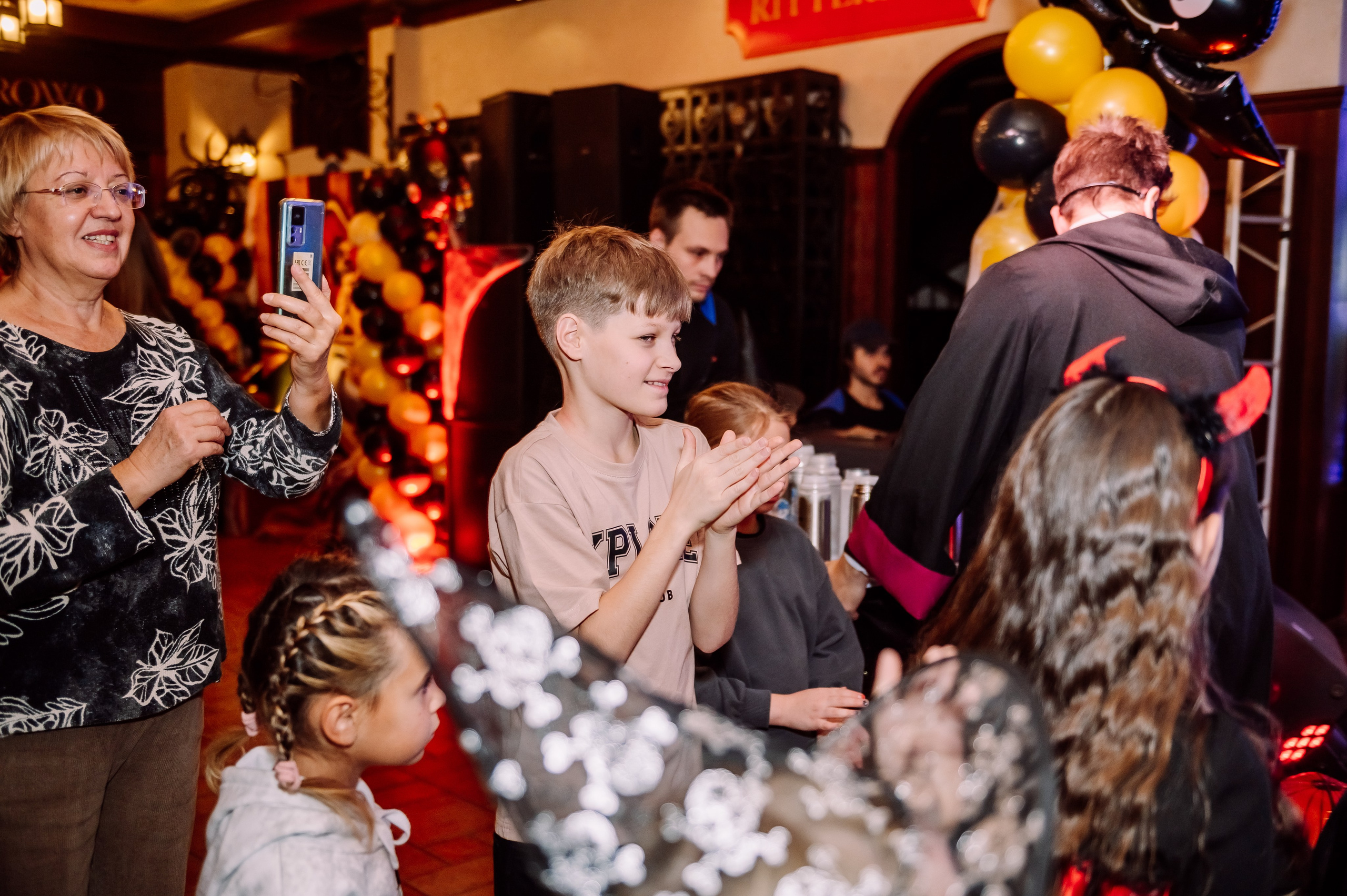 Хэллоуинские Приключения в Хофброй от ДетиСказка42. Детский фотограф, семейный фотограф и репортажи в Кемерово