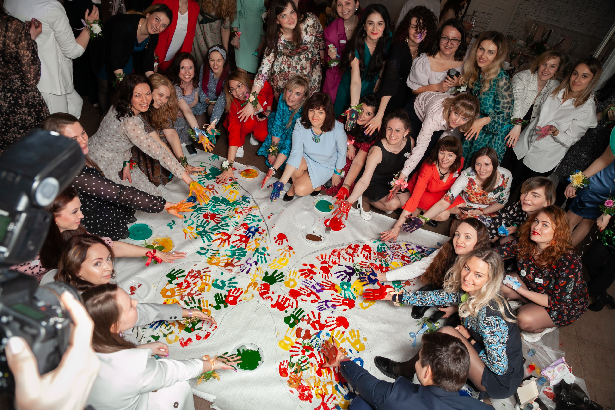 Встреча клуба Блиновской. Двойняшки-фотографы Анна и Анастасия в Санкт-Петербурге