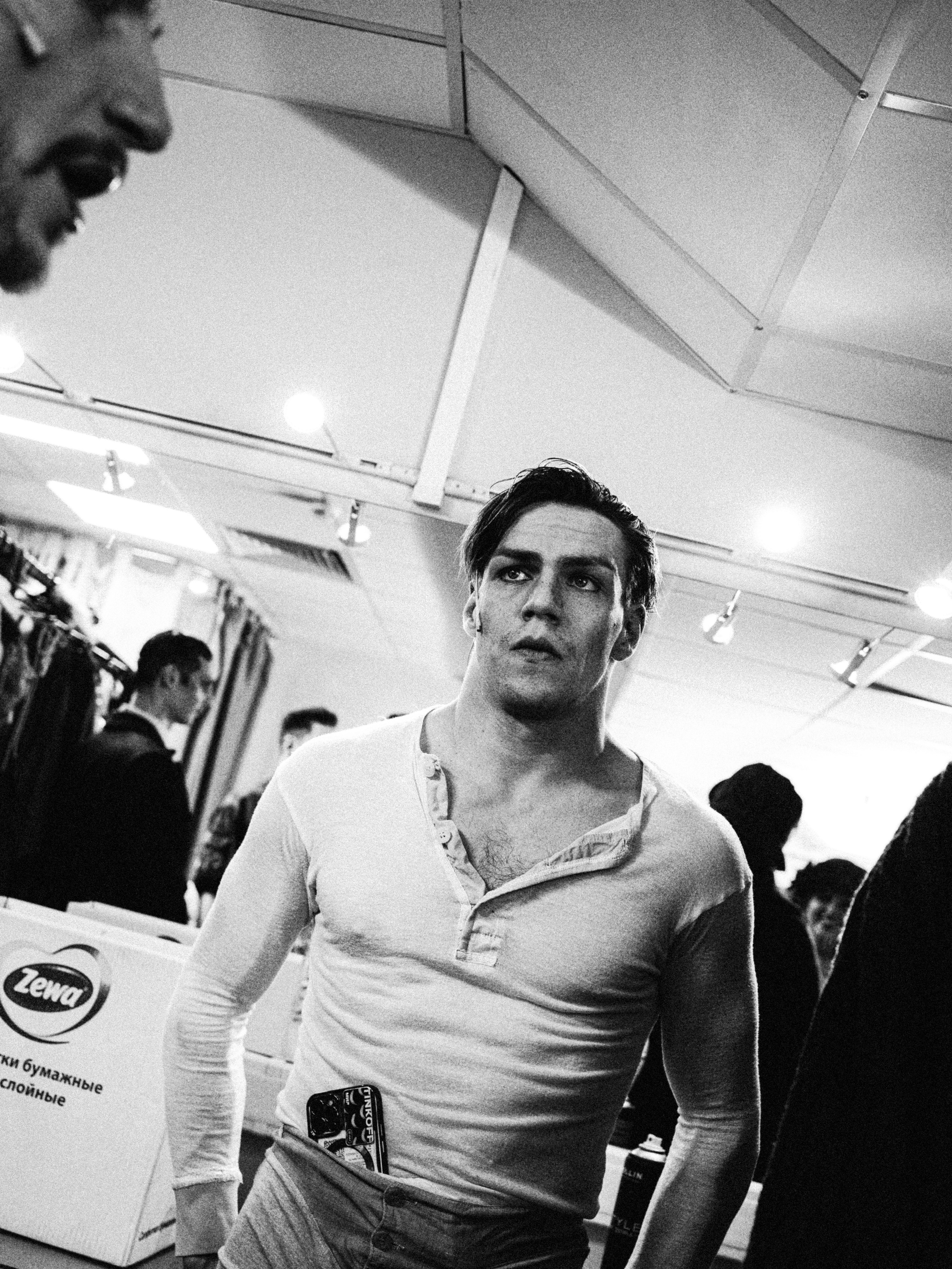 Theatre backstages. Portrait and backstage photographer Nina Crane