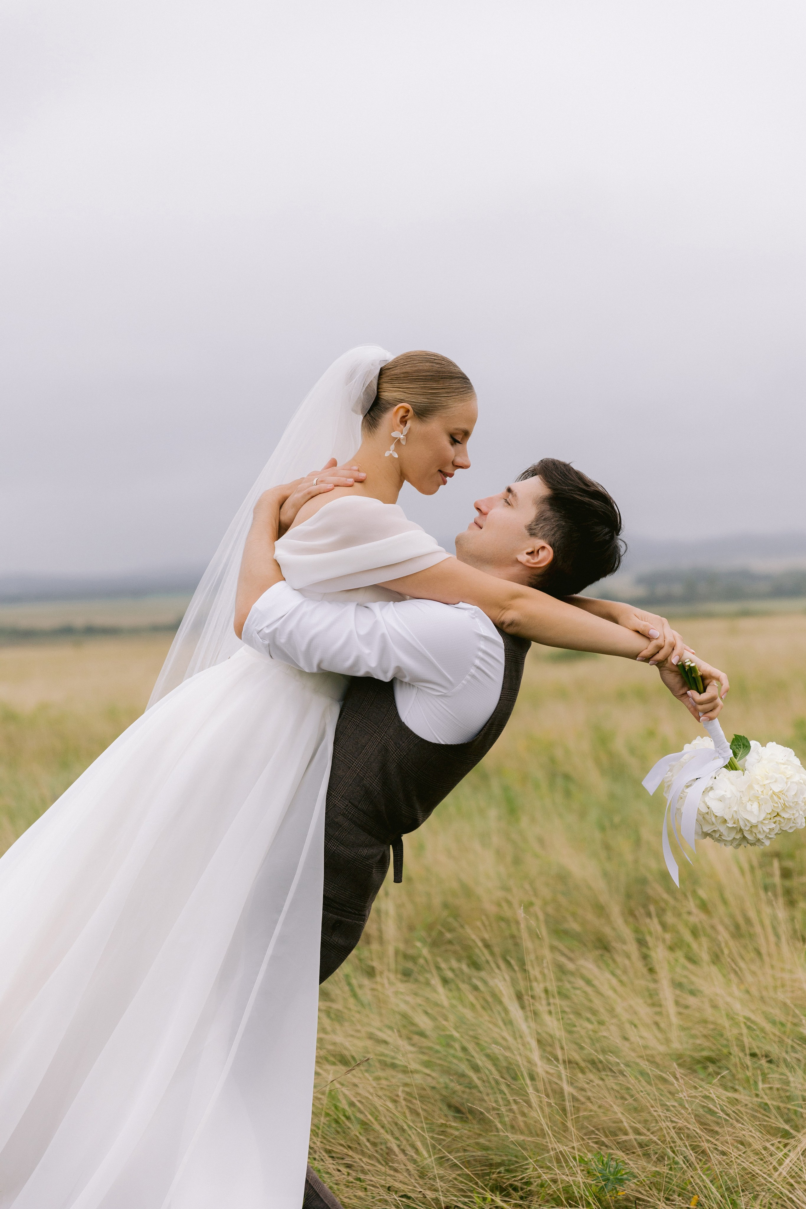 Бесконечность. Даша и Алмаз. Свадебный и семейный фотограф в Магнитогорске Катя Буряк