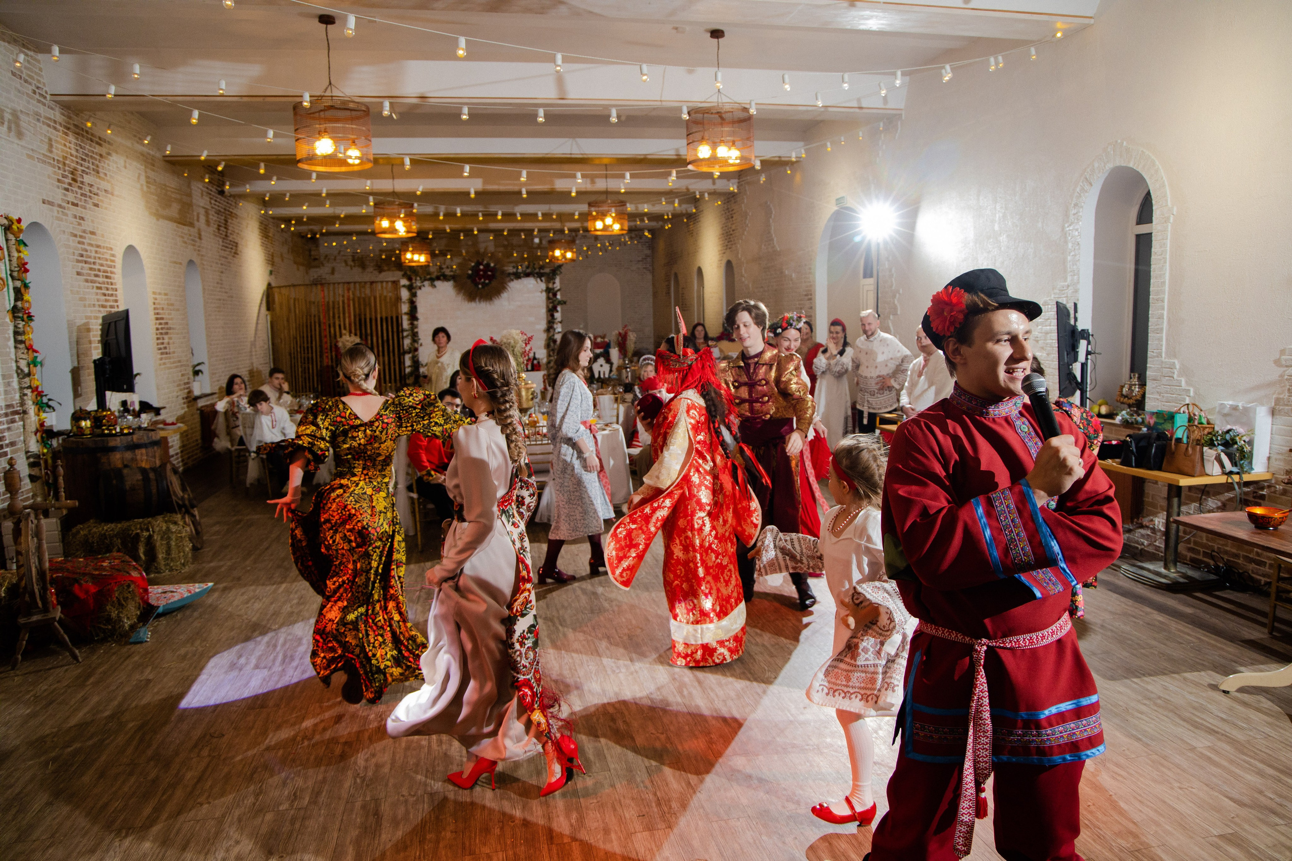 M+E. Организация и съёмка мероприятий любого формата. Иван Быков