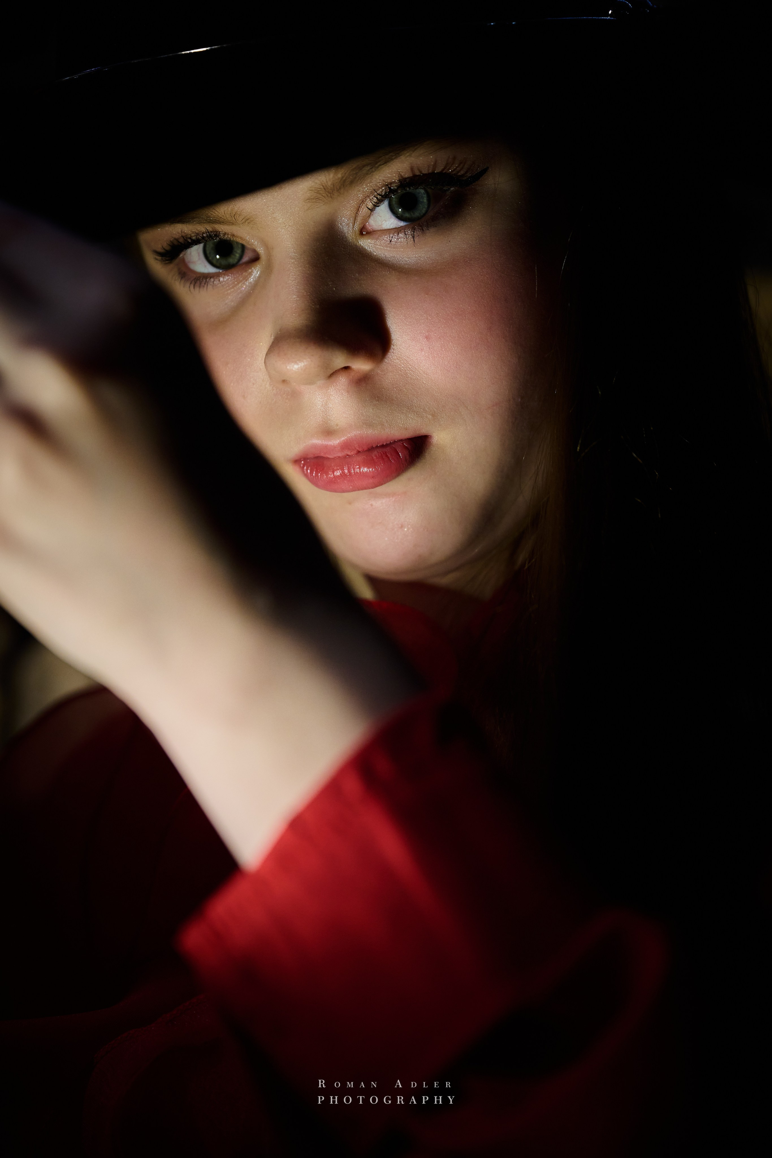 ТОП 50 успешных персон России. Фотограф Роман Адлер