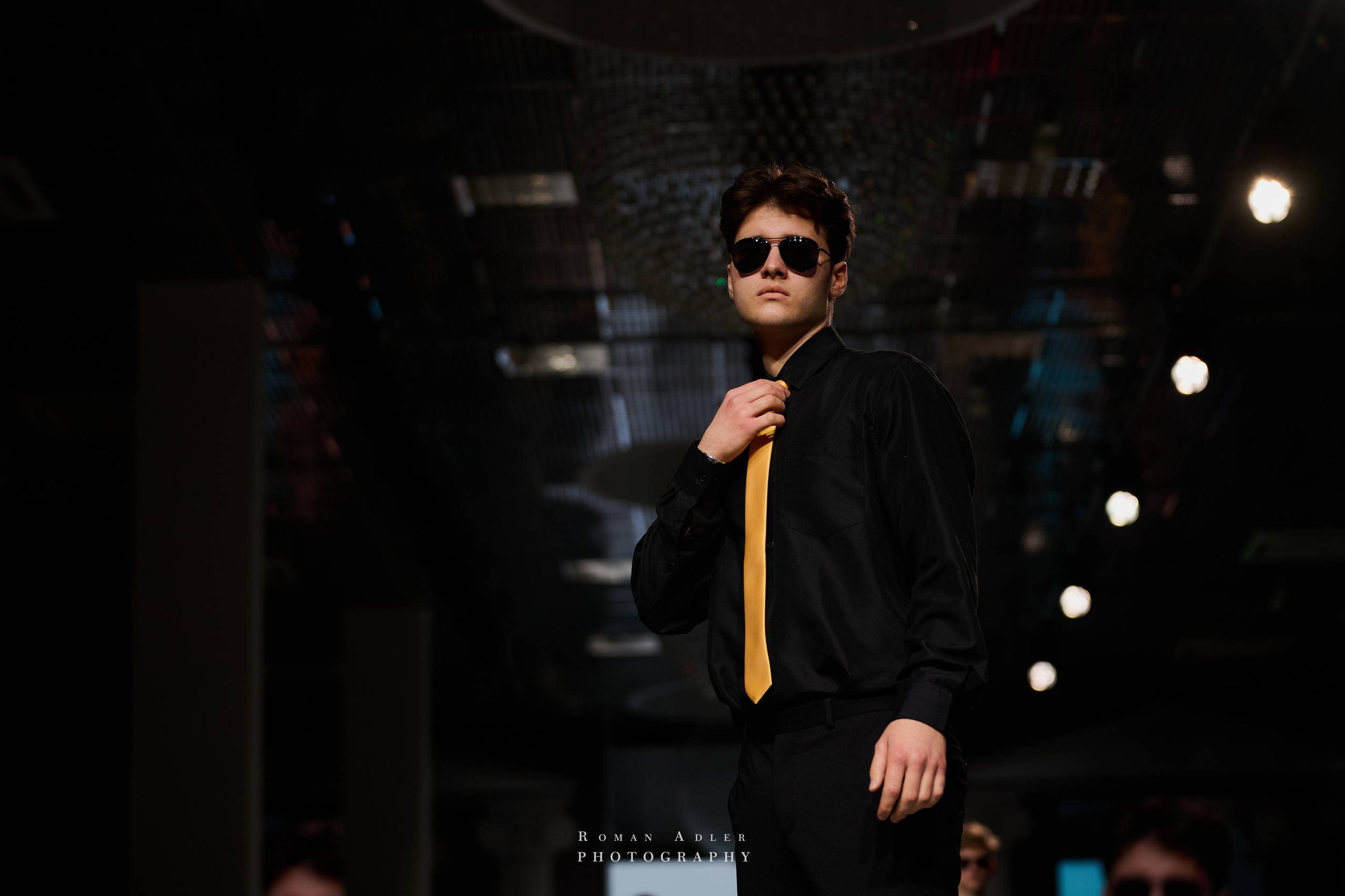 ESTET FASHION WEEK ВЕСНА — 2025. Фотограф Роман Адлер