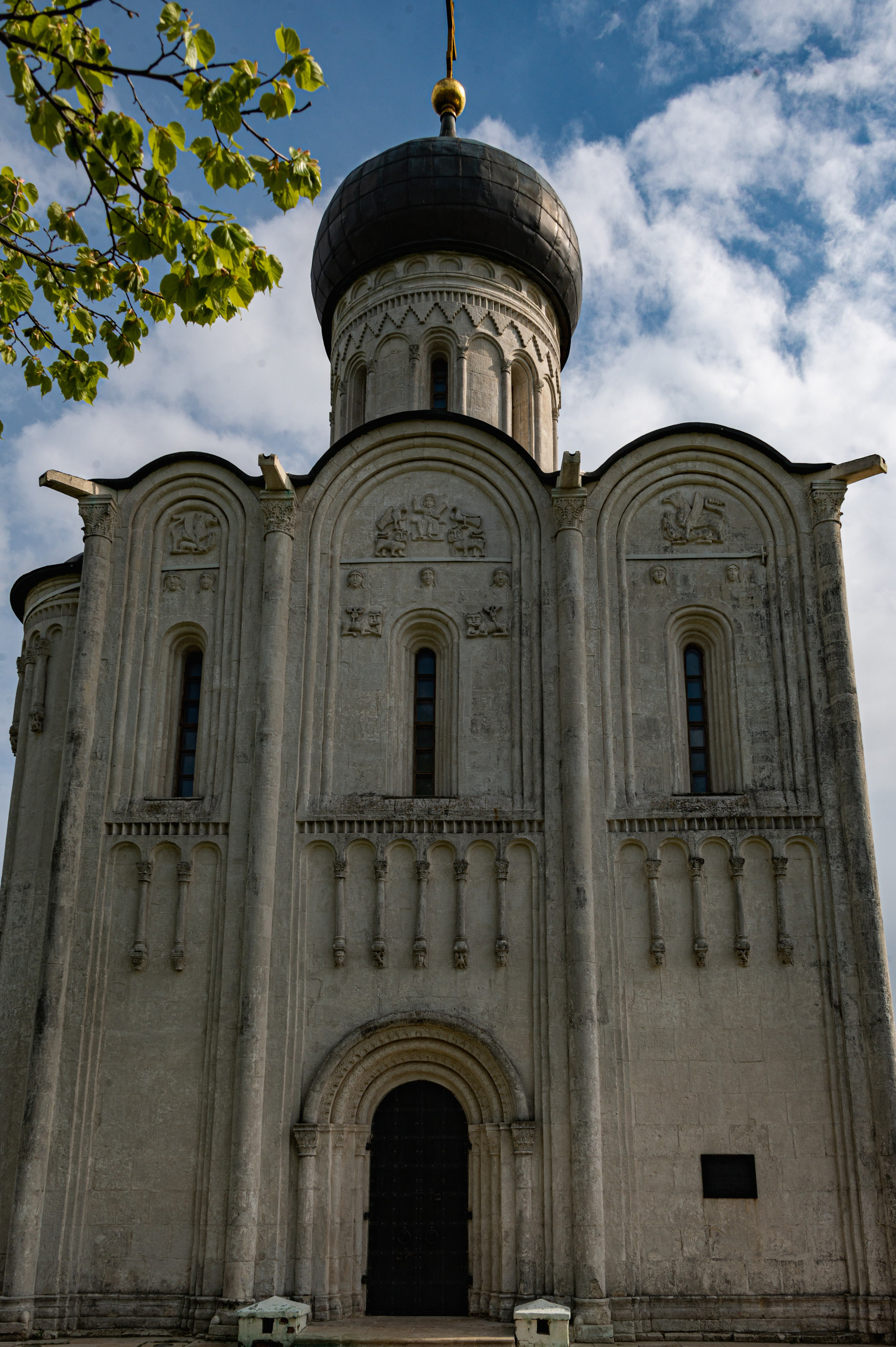 Храм на Нерли. Фотограф Роман Адлер