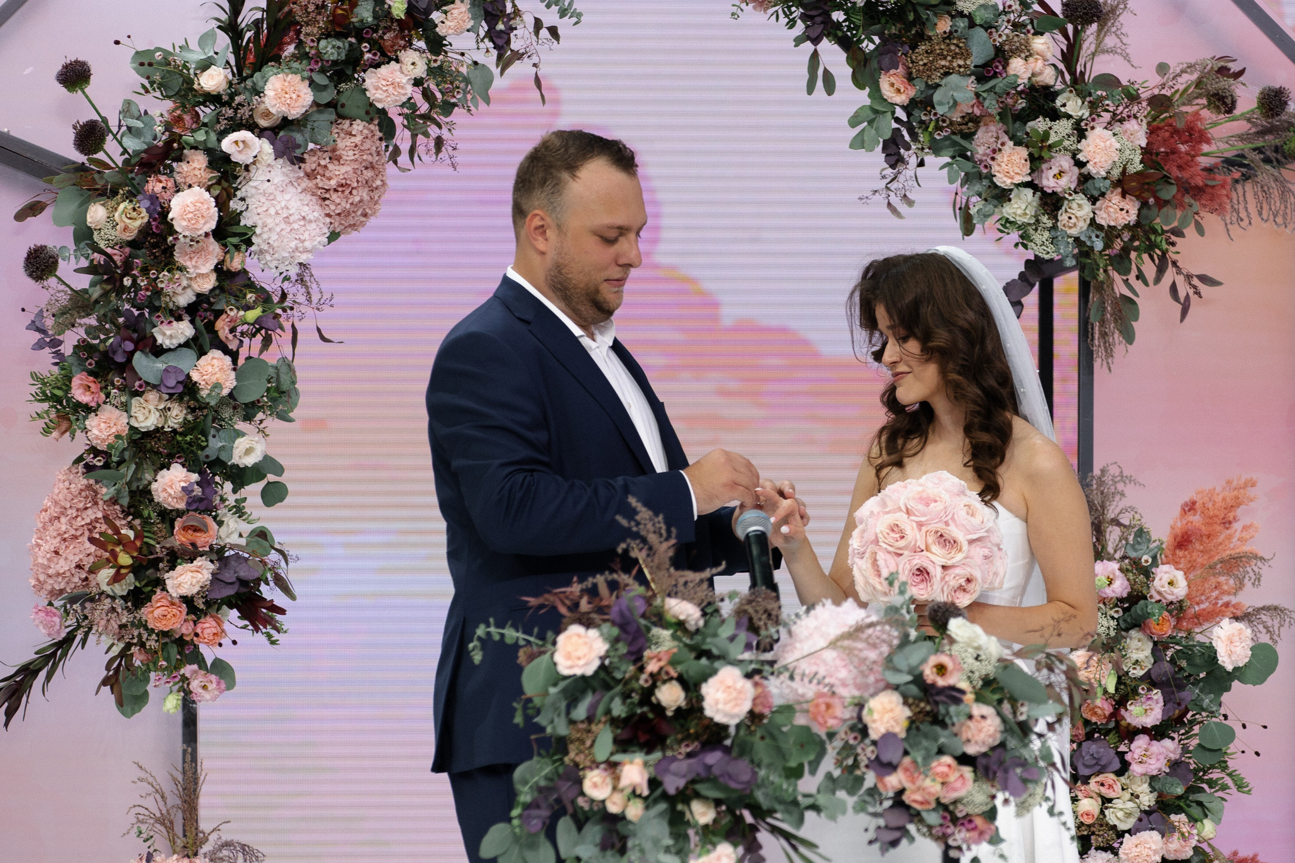 Регистрация в Гостином дворе, ужин в ресторане Библиотека в Переделкино. Свадебный фотограф в Москве Мария Крош