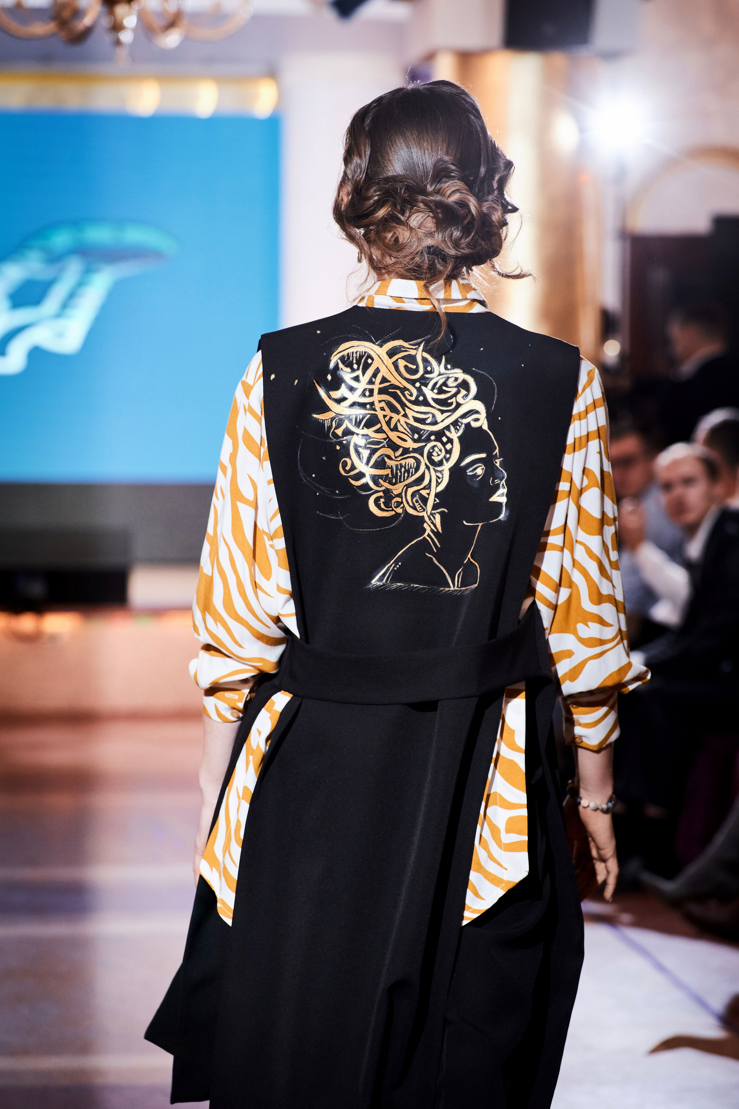 Modeling+. Fasion-show «Зима в городе» 2024. Фотограф Алексей Яковлев