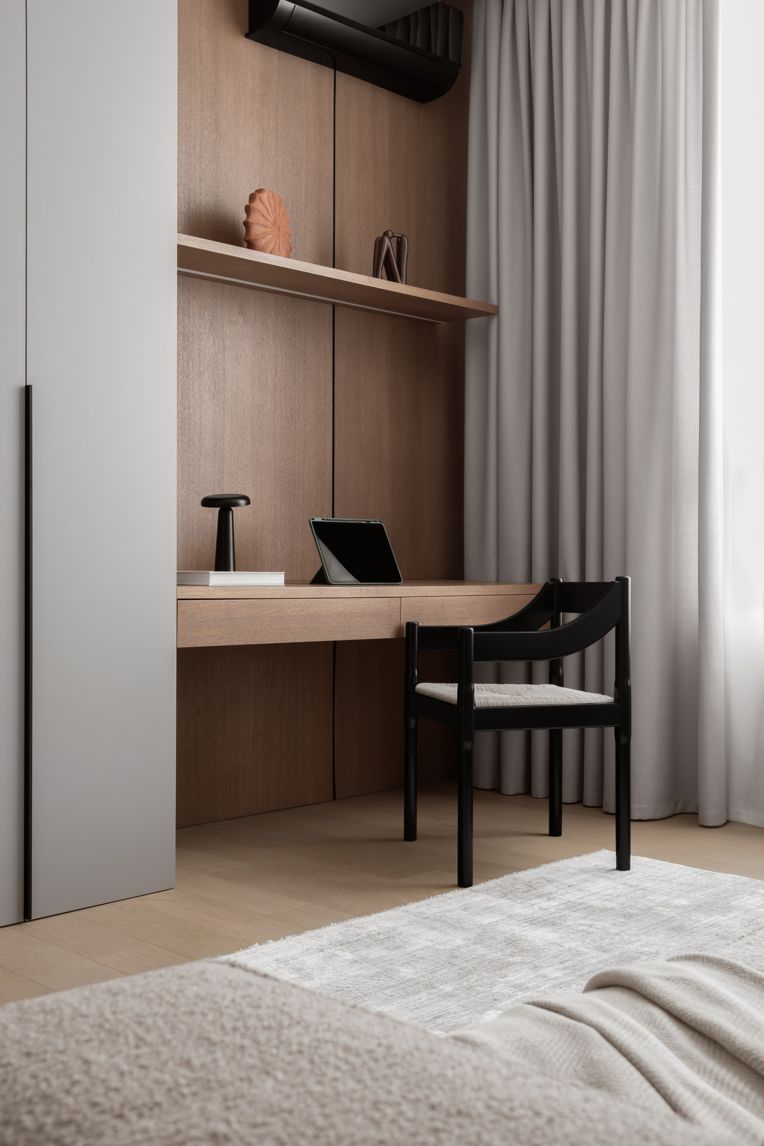 Профессиональная интерьерная фотосъёмка дизайн-проекта интерьера. Роман Якунин — интерьерный фотограф в Алматы