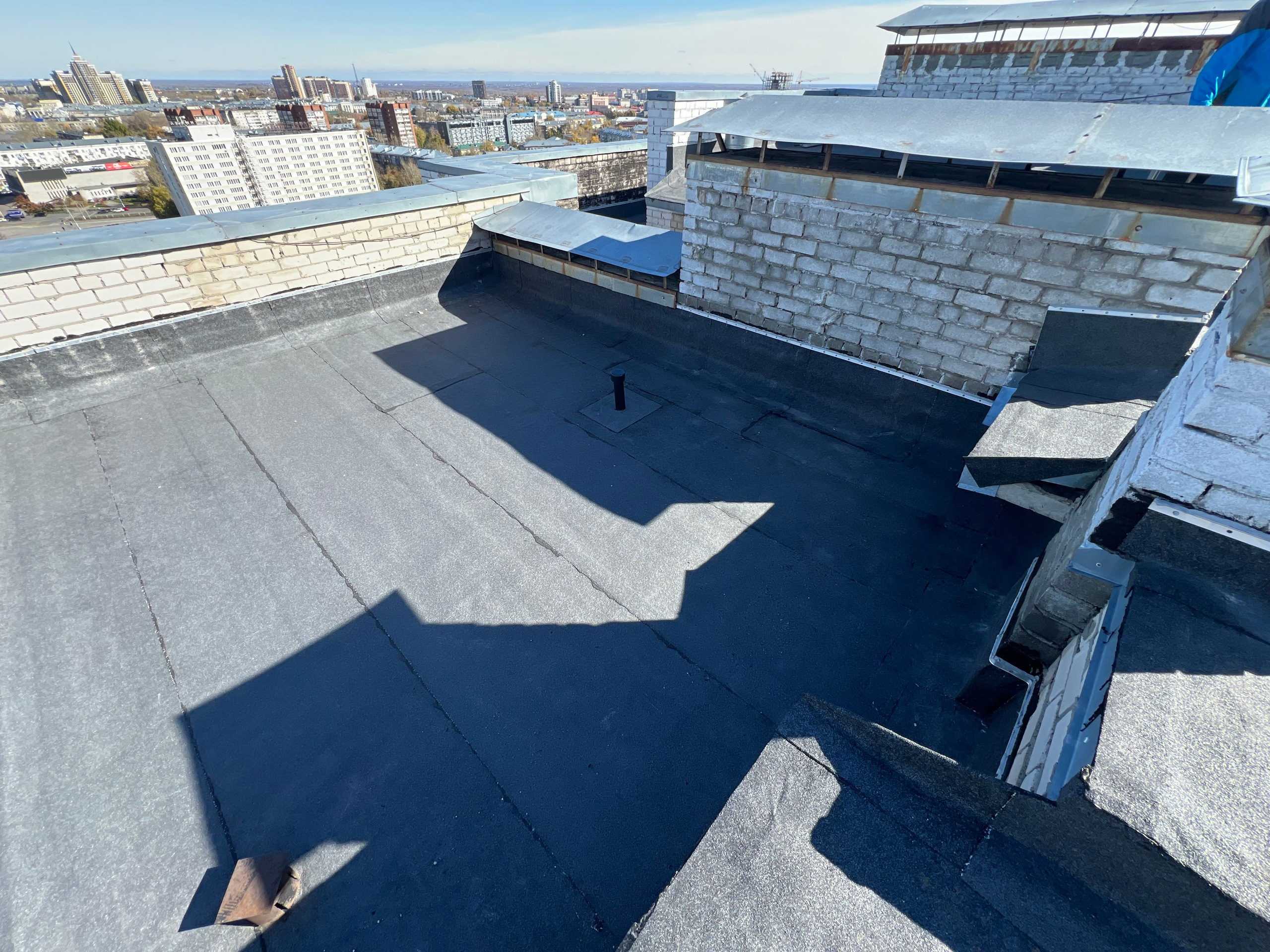 ТСЖ Строителей 33 Монтаж наплавляемой кровли