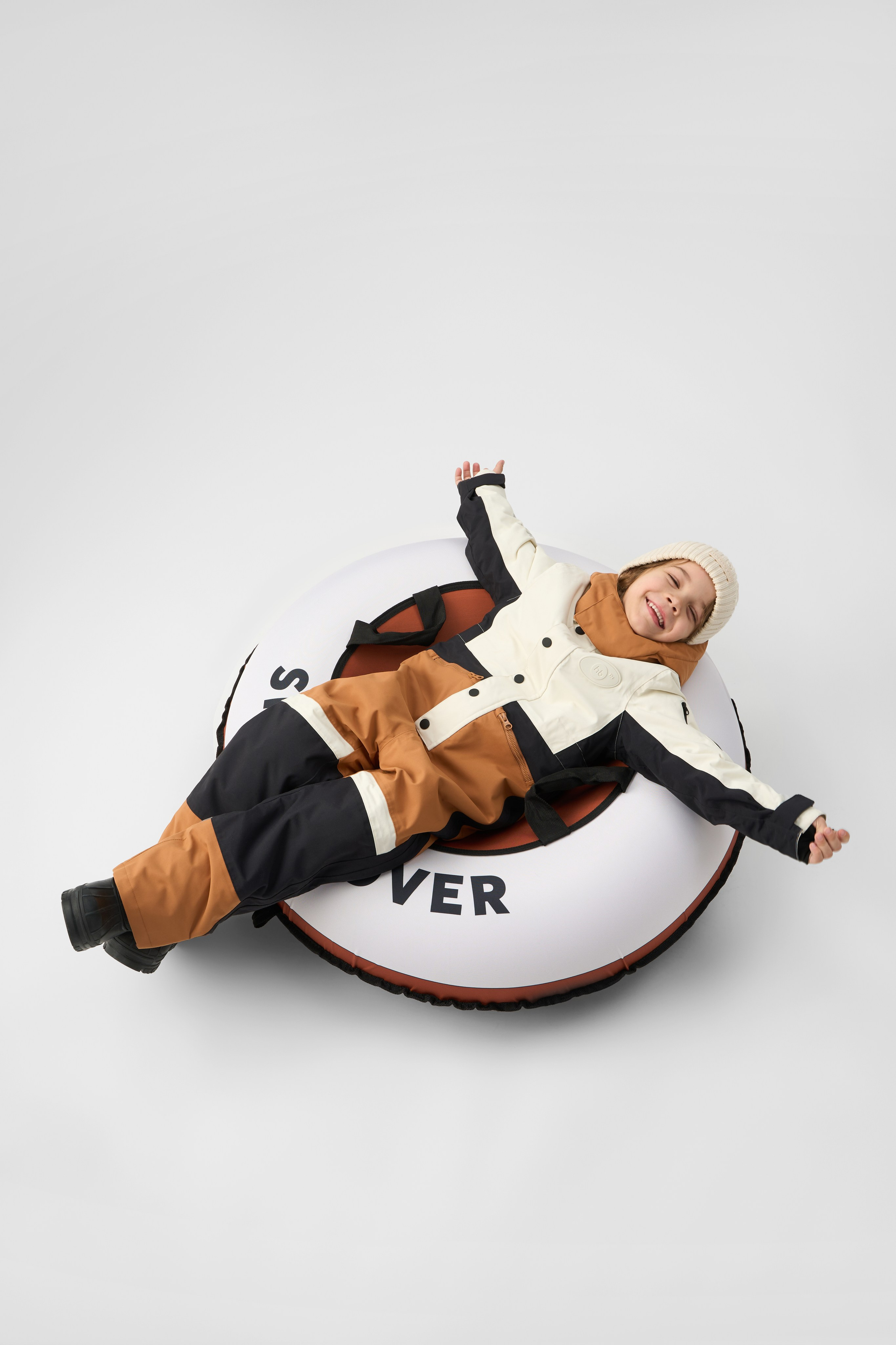 "Профессиональная детская фотосъемка для семейных портретов и воспоминаний""Высококачественная детская съемка новорожденных и малышей в студии""Рекламная детская фотосъемка для альбомов и подарков""Студийная детская съемка с креативными декорациями и позами""Коммерческая детская фотосъемка для маркетинга детских товаров""Фотография детской съемки с акцентом на эмоции и улыбки""Семейная детская съемка для портфолио и социальных сетей""Профессиональная детская фотосъемка с мягким освещением""Рекламные фото детской съемки для сайтов и брошюр""Высокоточная детская съемка для воспоминаний и презентаций""Детская фотосъемка высокого разрешения для семейных альбомов""Коммерческая детская съемка с фокусом на радость и развитие""Студийная фотосъемка детской съемки для брендов и маркетинга""Фотографии детской съемки для подарков и увеличения клиентов""Профессиональная детская съемка для каталогов и семейных историй" "Профессиональная каталожная фотосъемка товаров для e-commerce и интернет-магазинов""Высококачественная каталожная съемка одежды и аксессуаров с белым фоном""Рекламная каталожная фотосъемка для маркетинга продуктов и брендов""Студийная каталожная съемка с детальной проработкой текстур и материалов""Коммерческая каталожная фотосъемка для каталогов и онлайн-платформ""Фотография каталожной съемки с акцентом на дизайн и презентацию товаров""Предметная каталожная съемка для увеличения продаж в e-commerce""Профессиональная каталожная фотосъемка с использованием студийного освещения""Рекламные фото каталожной съемки для сайтов и социальных сетей""Высокоточная каталожная съемка товаров для презентаций и брошюр""Каталожная фотосъемка высокого разрешения для онлайн-магазинов""Коммерческая каталожная съемка с фокусом на качество и детализацию""Студийная каталожная фотосъемка для брендов и ритейла""Фотографии каталожной съемки для маркетинговых кампаний""Профессиональная каталожная съемка для каталогов и увеличения конверсии"