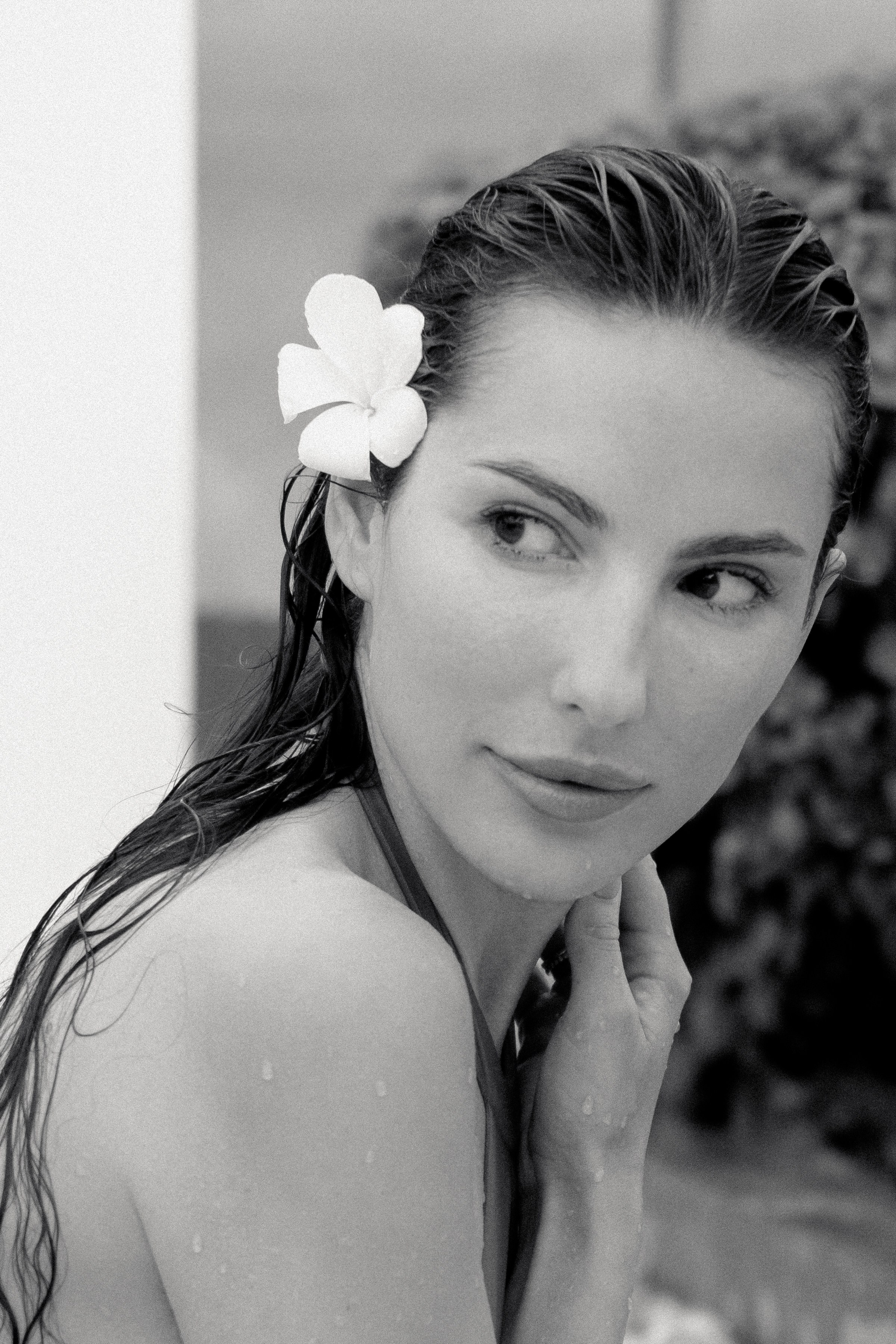 Эмоциональный портрет на Пхукете — искусство вашего образа, эмоций и красоты в виде индивидуальной фотосессии. Ян Долматов — фотограф, видеограф и продюсер на Пхукете, Таиланд