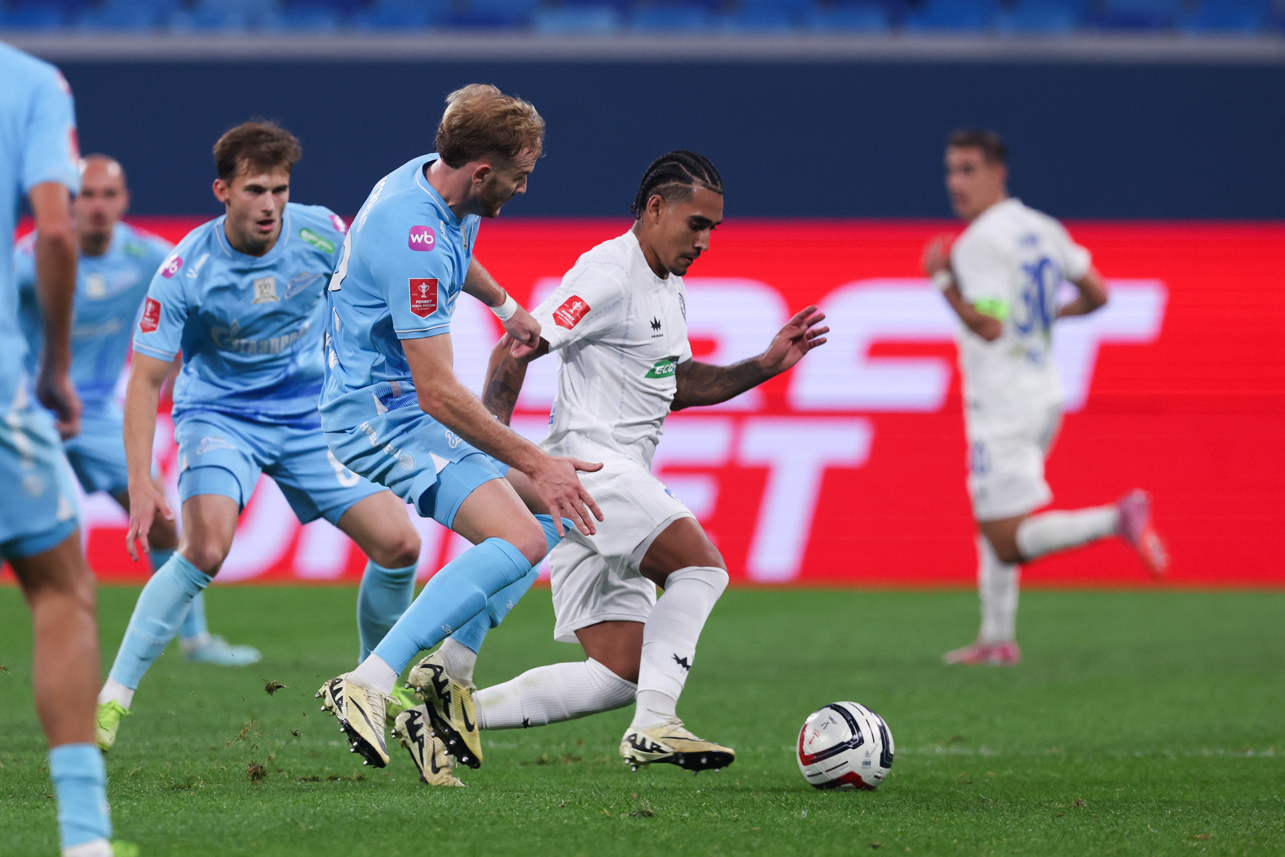 ФК Зенит -ФК Оренбург Fonbet Кубок России 2025/26. Спортивный и репортажный фотограф Антон Тереханов