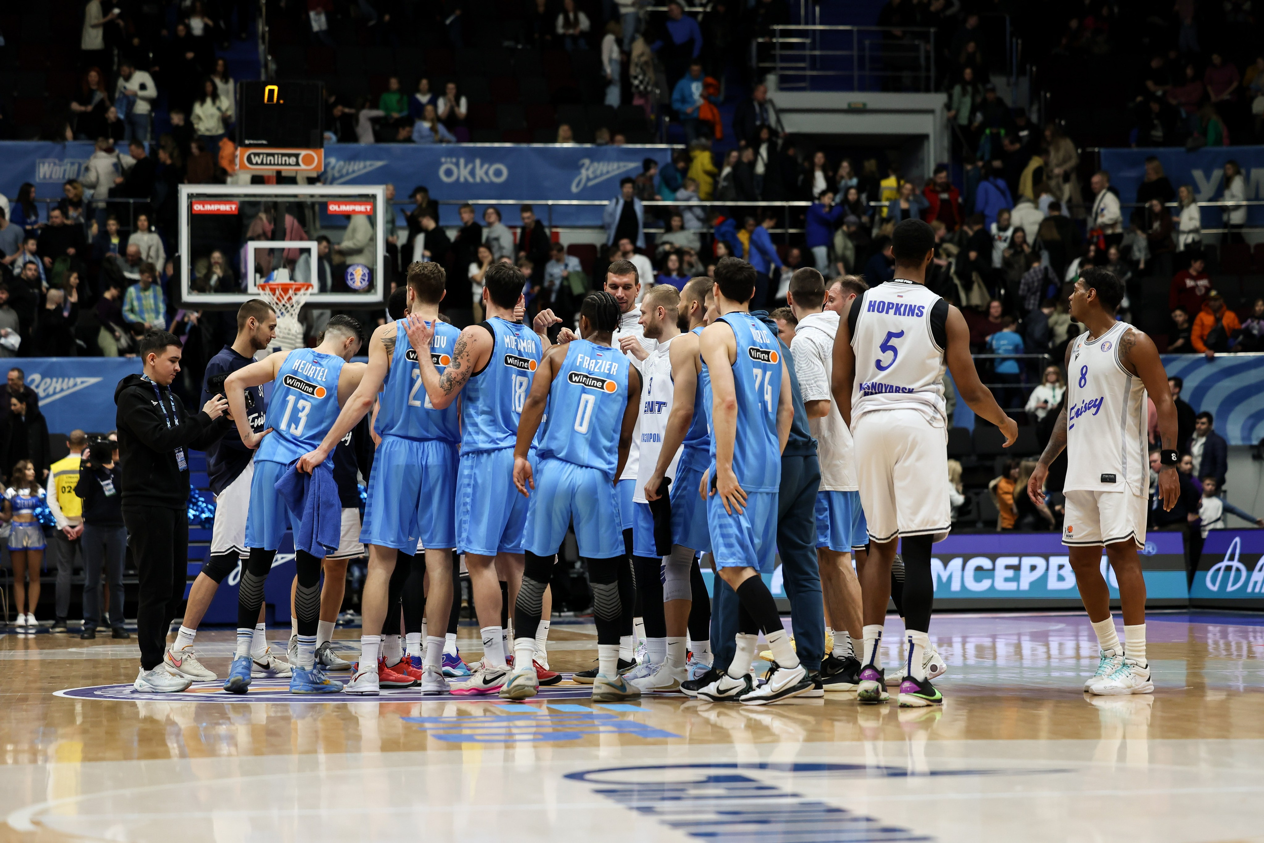 Зенит-Енисей 10.03.2024. Спортивный и репортажный фотограф Антон Тереханов