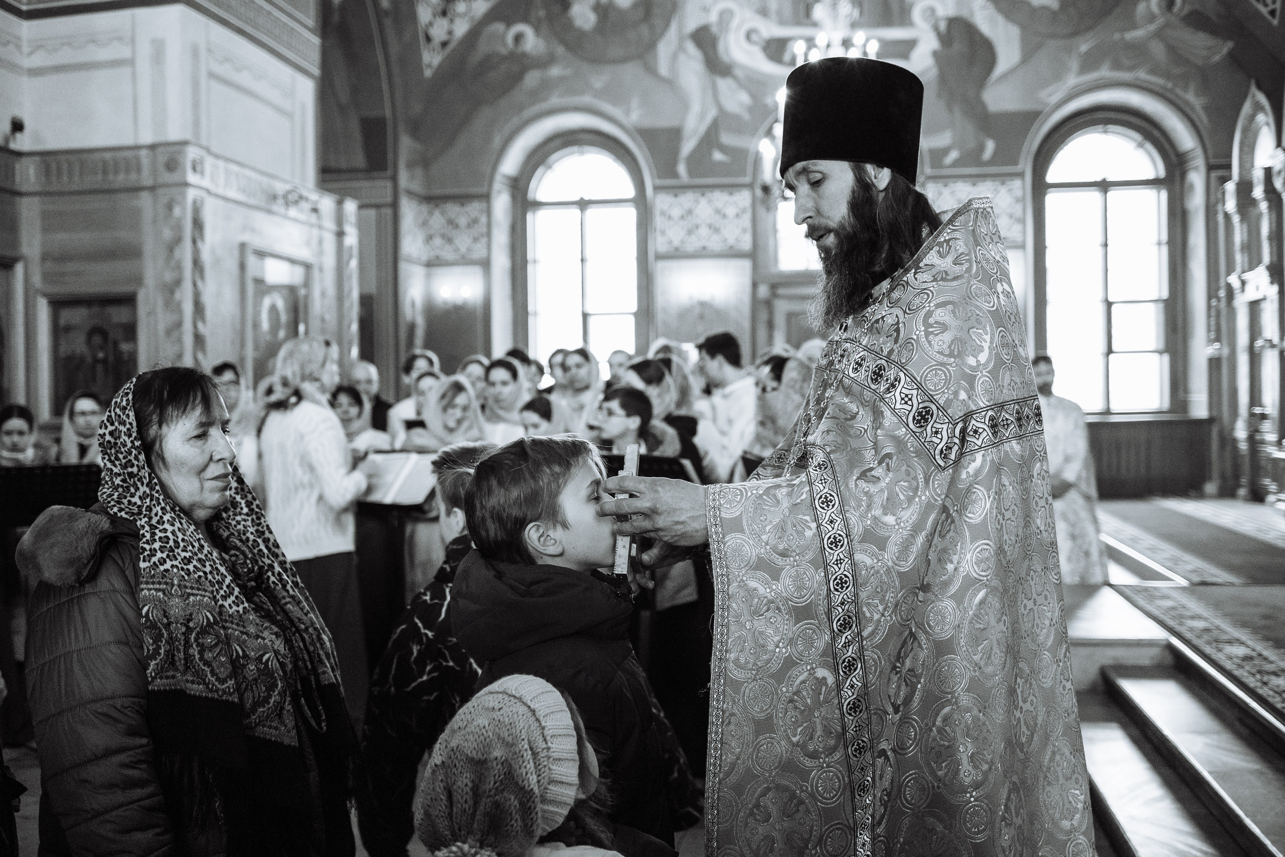 Служба Григория, митрополита, управляющего делами Московской Патриархии. Семейный фотограф Николаева Ольга