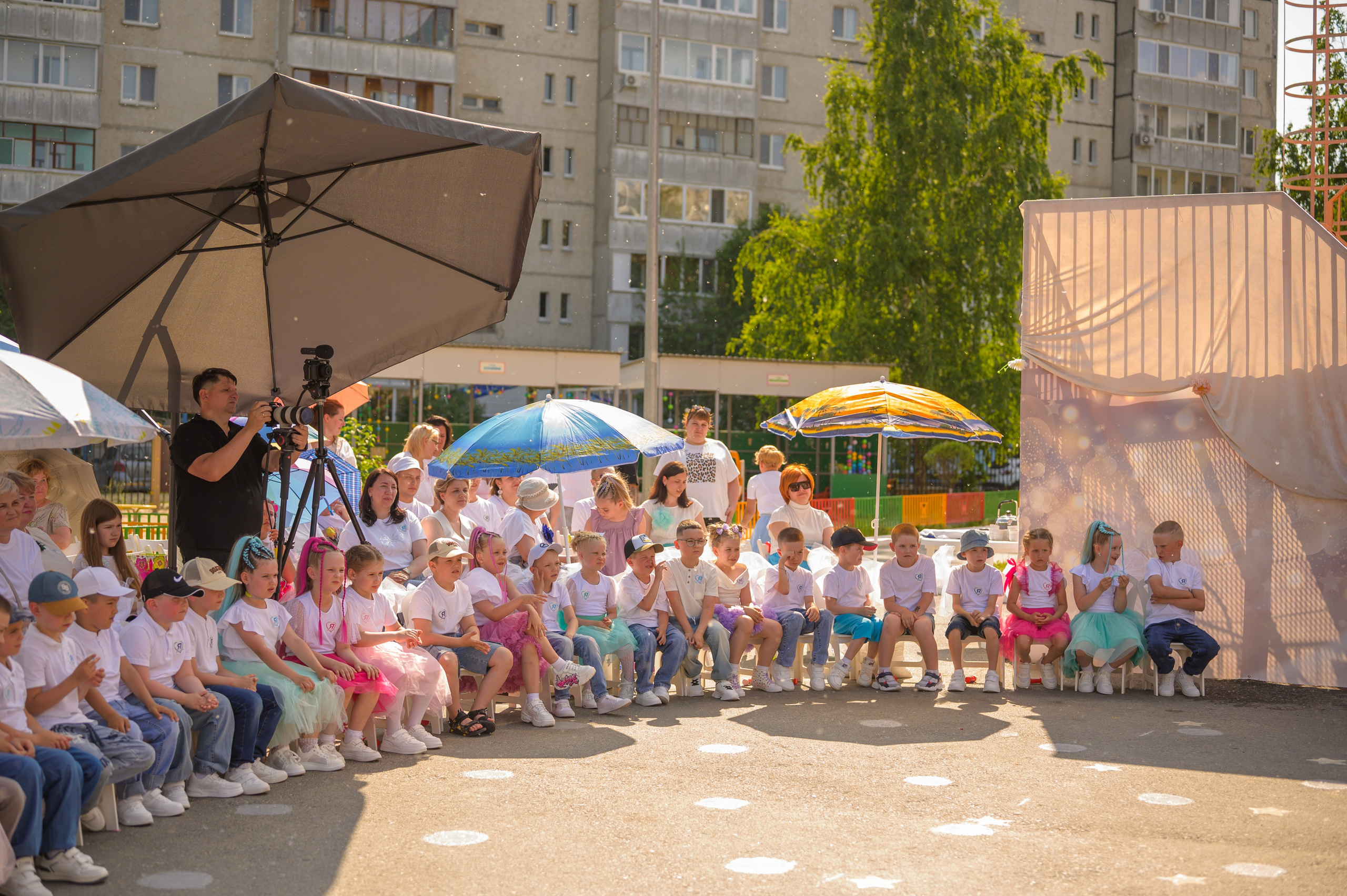 Репортаж выпускного группа «Фантазёры» 3 садик. Фотограф новорожденных, семейный детский в Тюмени Татьяна Морозова