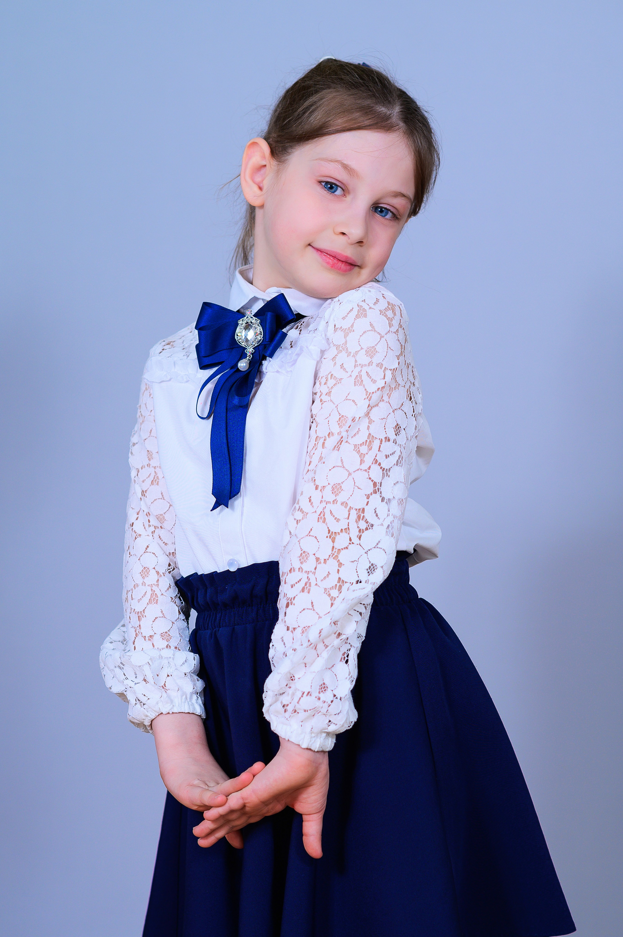 Портрет и общая фотография класса. Выпускной школьный альбом в Москве / Школьный фотограф Юлия Михайленко