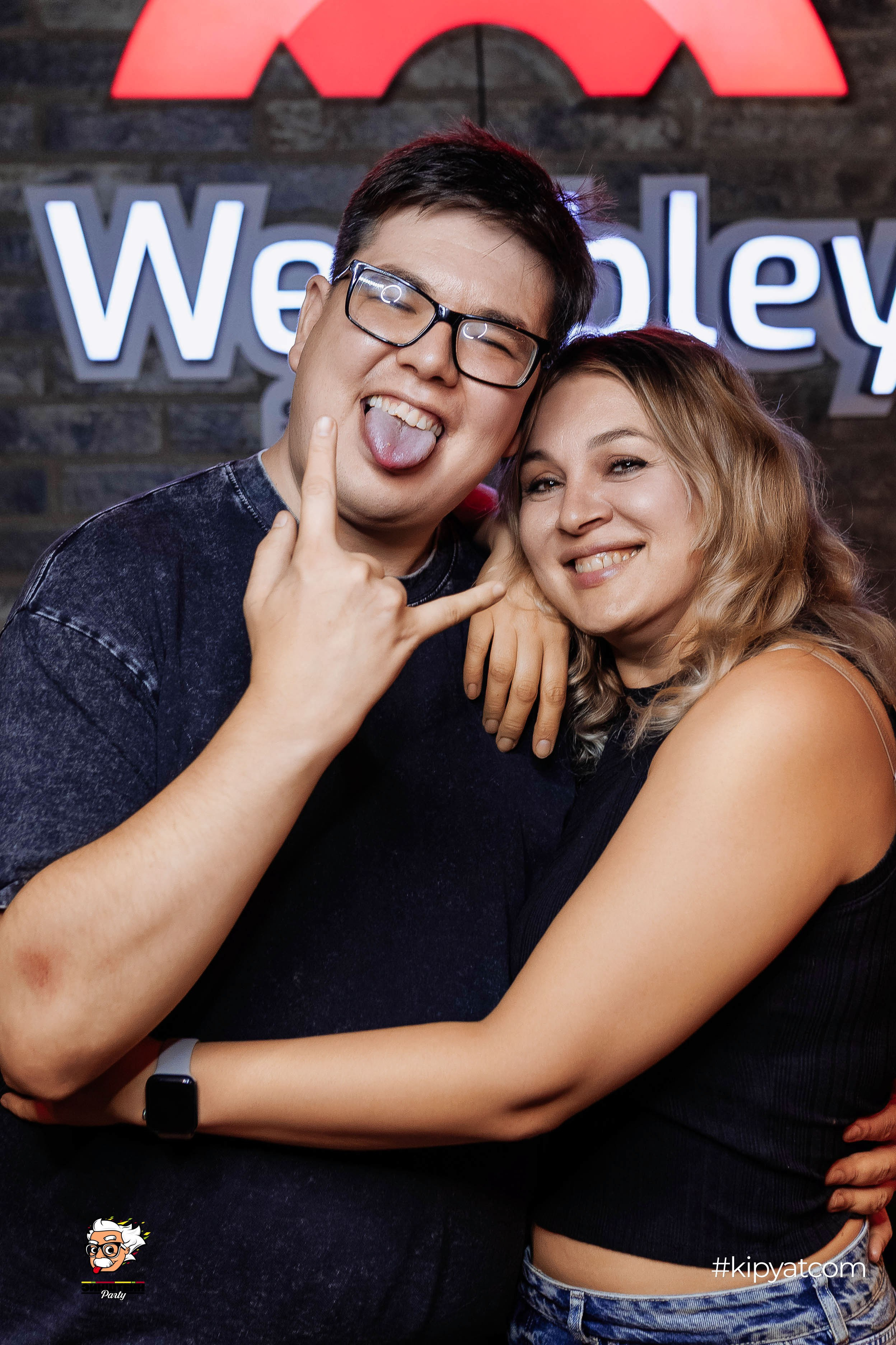 Эйнштейн Party