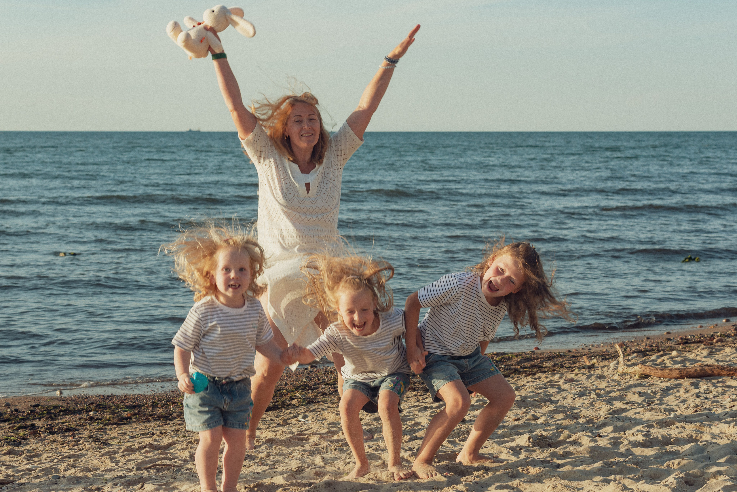 •Семейные. Фотограф Ксения Шевкопляс. г. Калининград. Кинематографический стиль — эстетика и истории, рассказанные через объектив