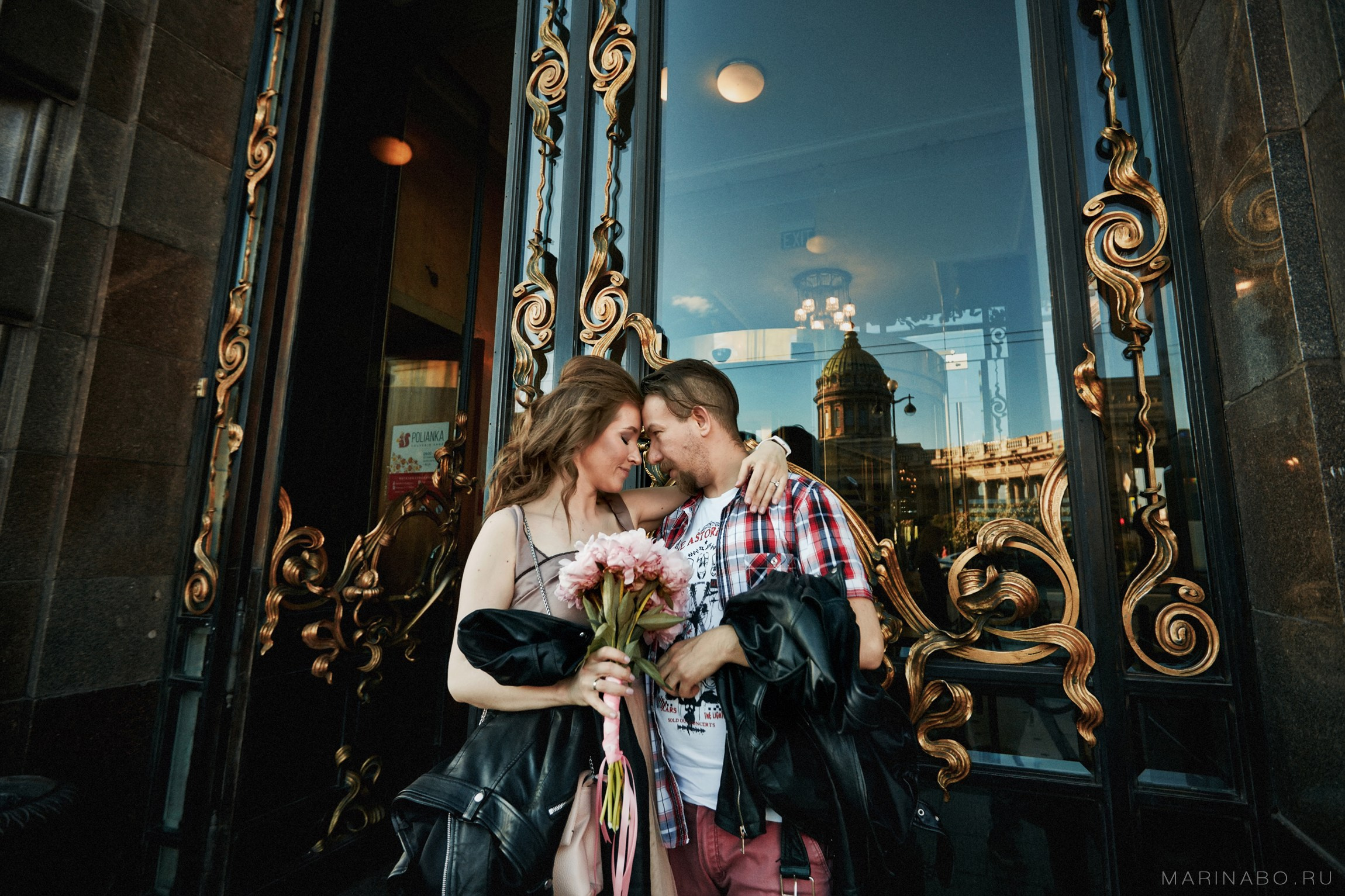 Леша и Оля - прогулочная фотосъемка в Санкт-Петербурге. Семейный Lifestyle фотограф в Санкт-Петербурге Марина Бокшицкая