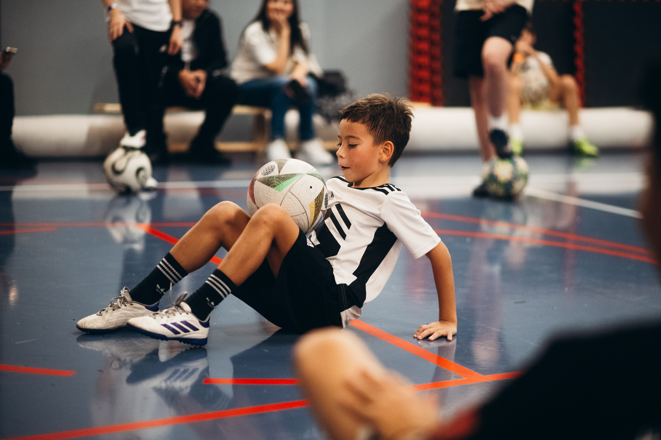 Турнир по футбольному фристайлу, панне и теннисболу