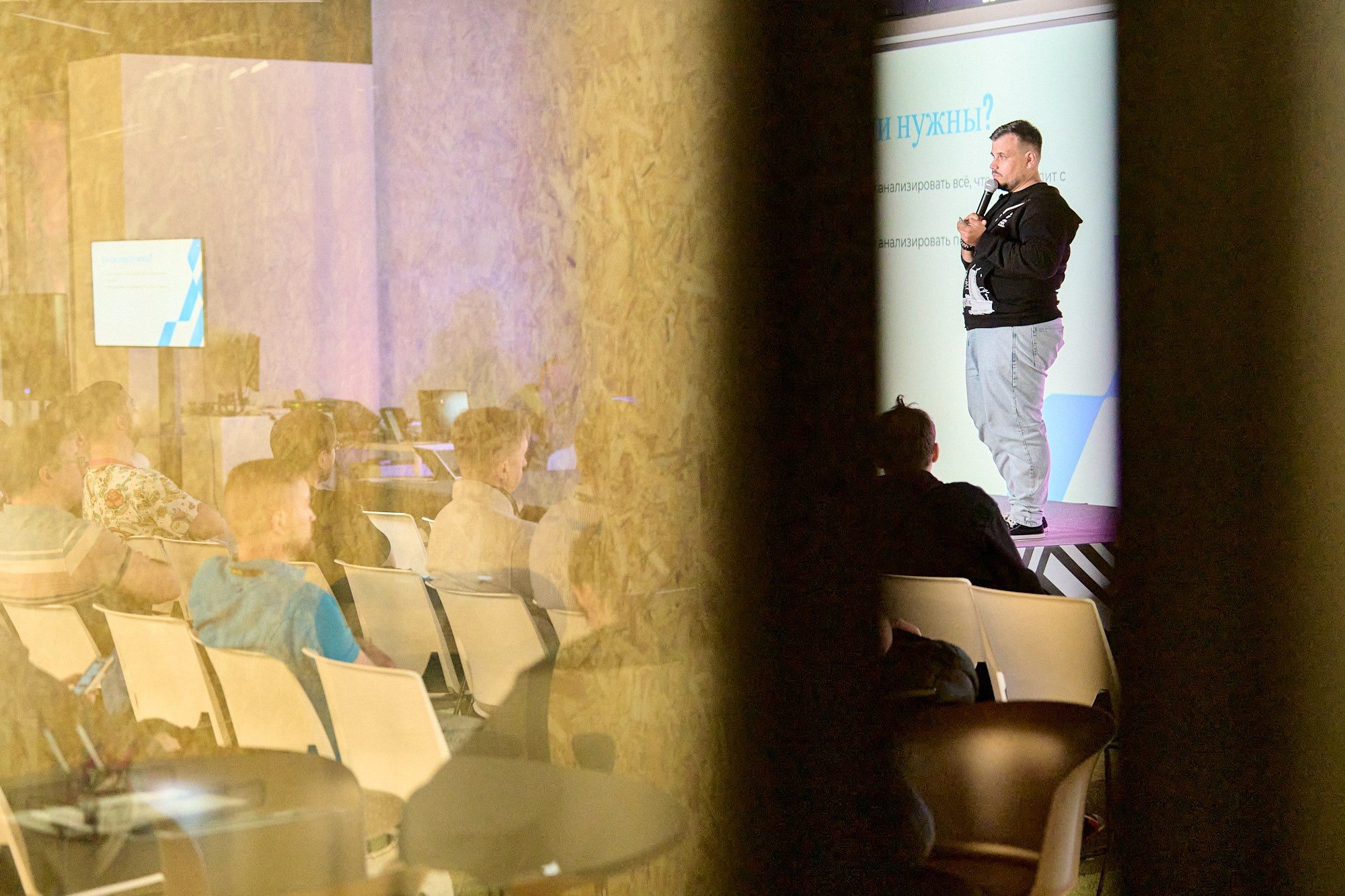 Пыхап х LaTech. Репортажный фотограф в Москве Вадим Францев