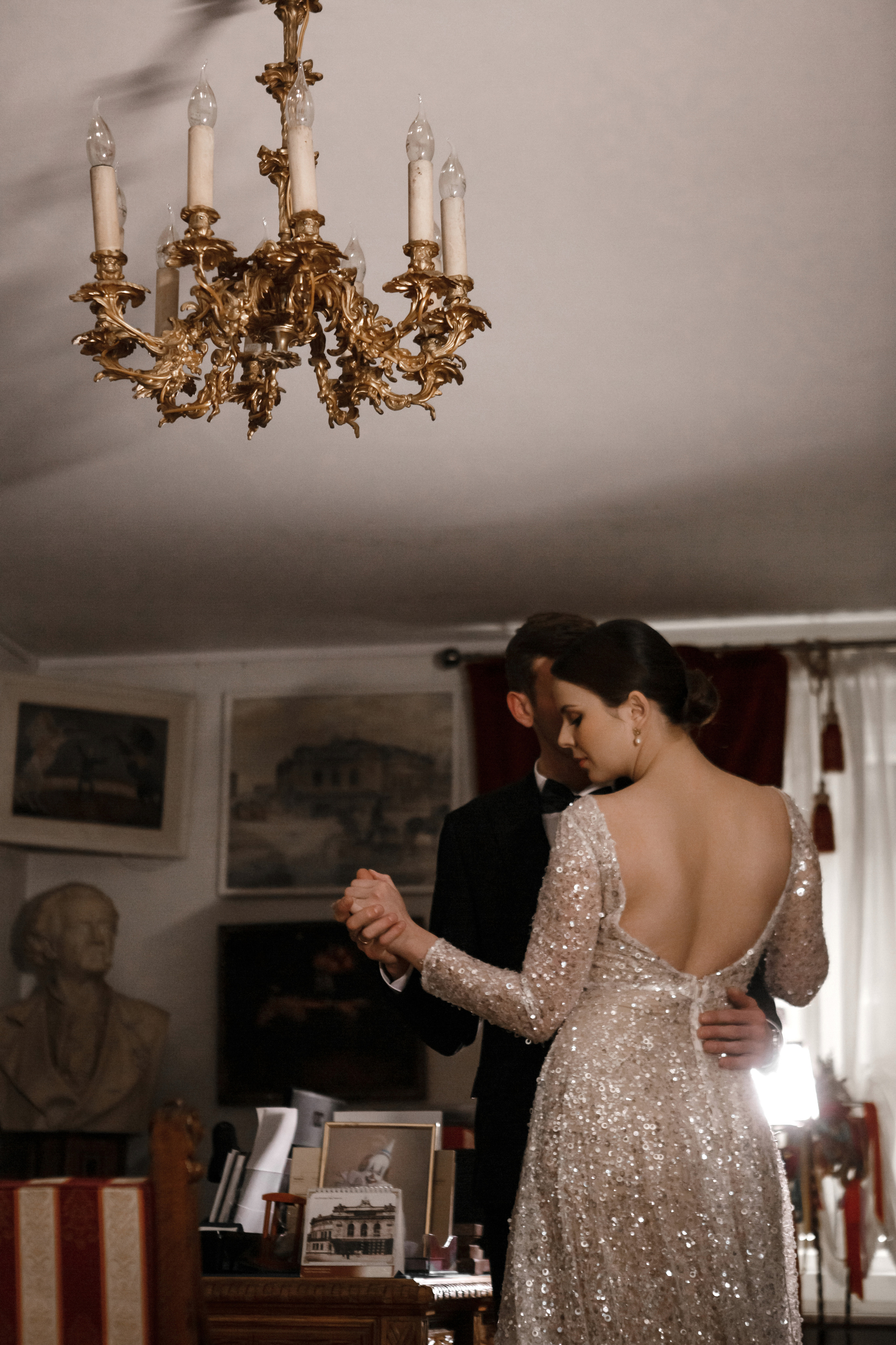 Presentation of the spirit. Galina and Nikita Bykovets, a wedding photographer and videographer duo in Germany