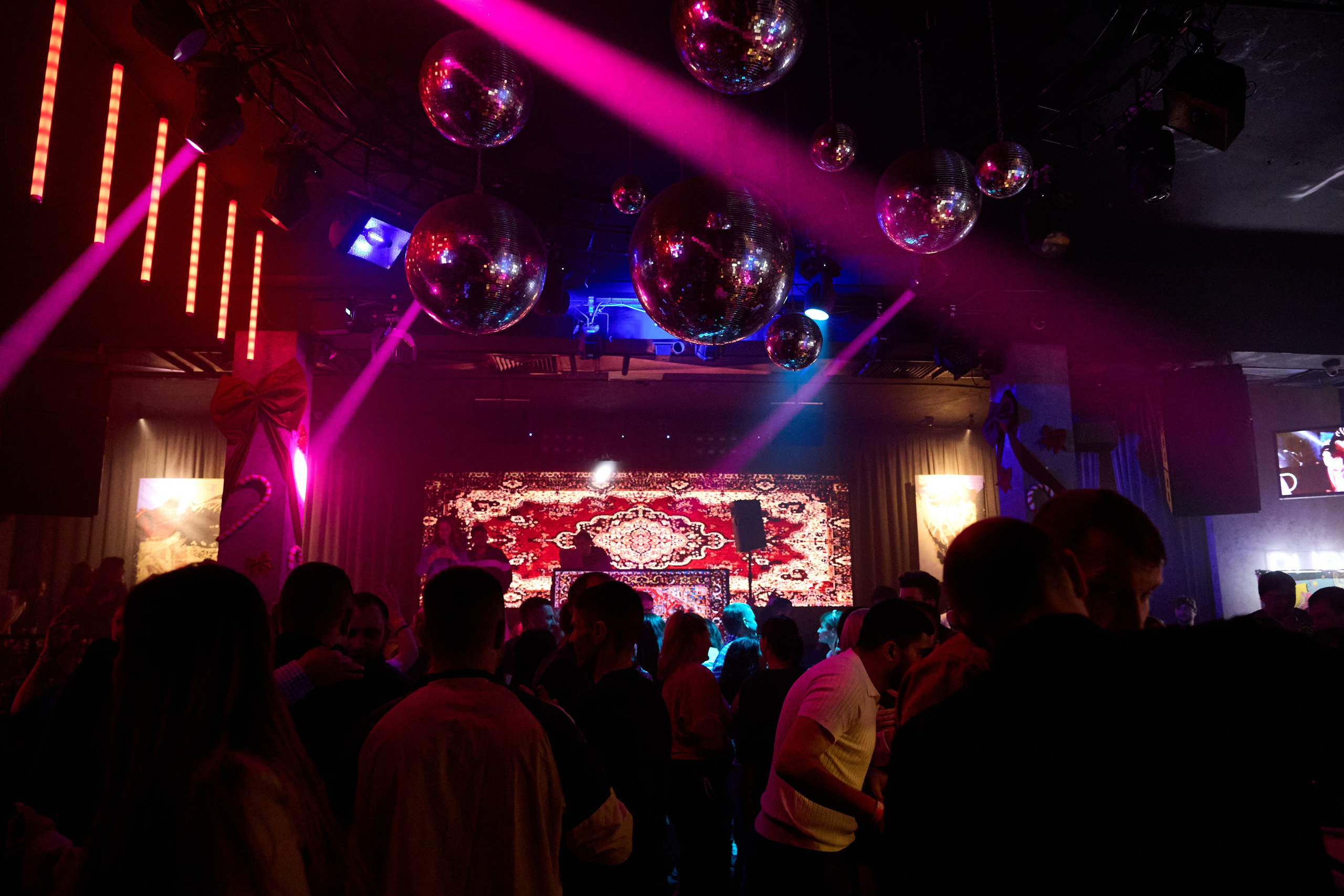 Концерт Зомба в Норильске в ночном клубе «Рублев». Свадебный и семейный фотограф в Ульяновске, Норильске, Казани — Орешина Елена