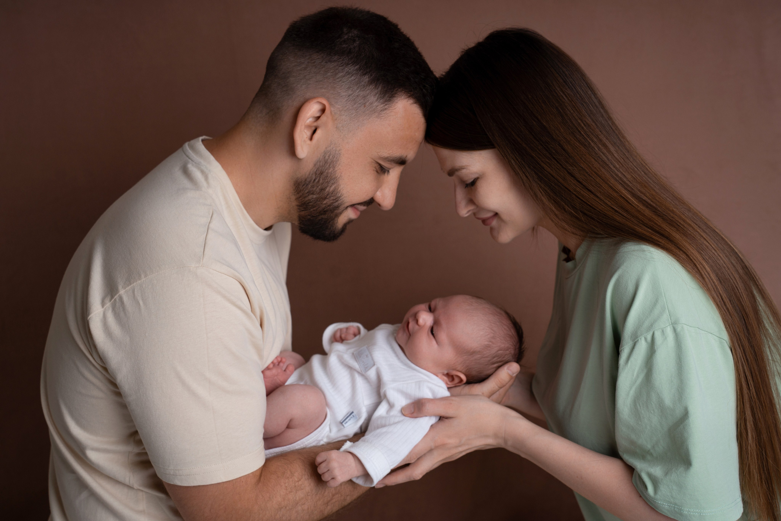 Фото с родителями/Макроснимки. Фотограф новорожденных Оренбург и свадебный фотограф Оренбург