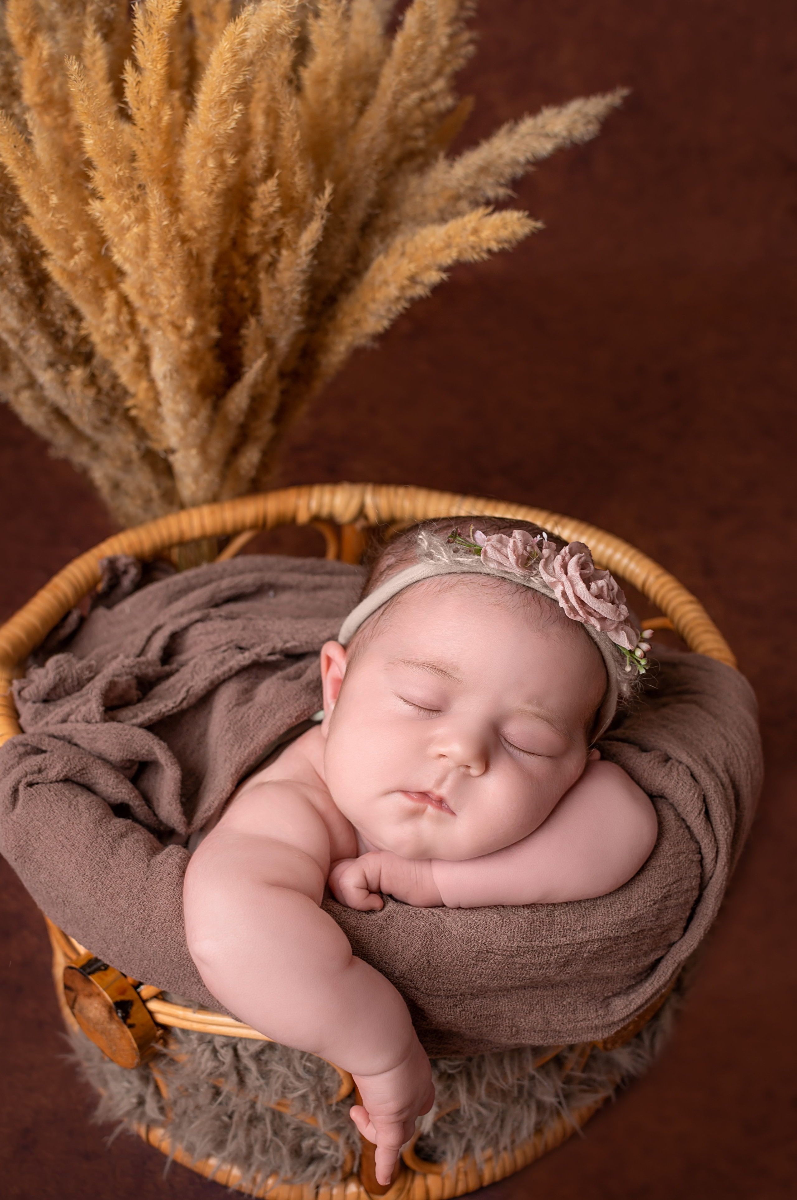 Фотосессия новорожденных дома Краснодар. Фотограф новорожденных Краснодар Малышенко Надежда