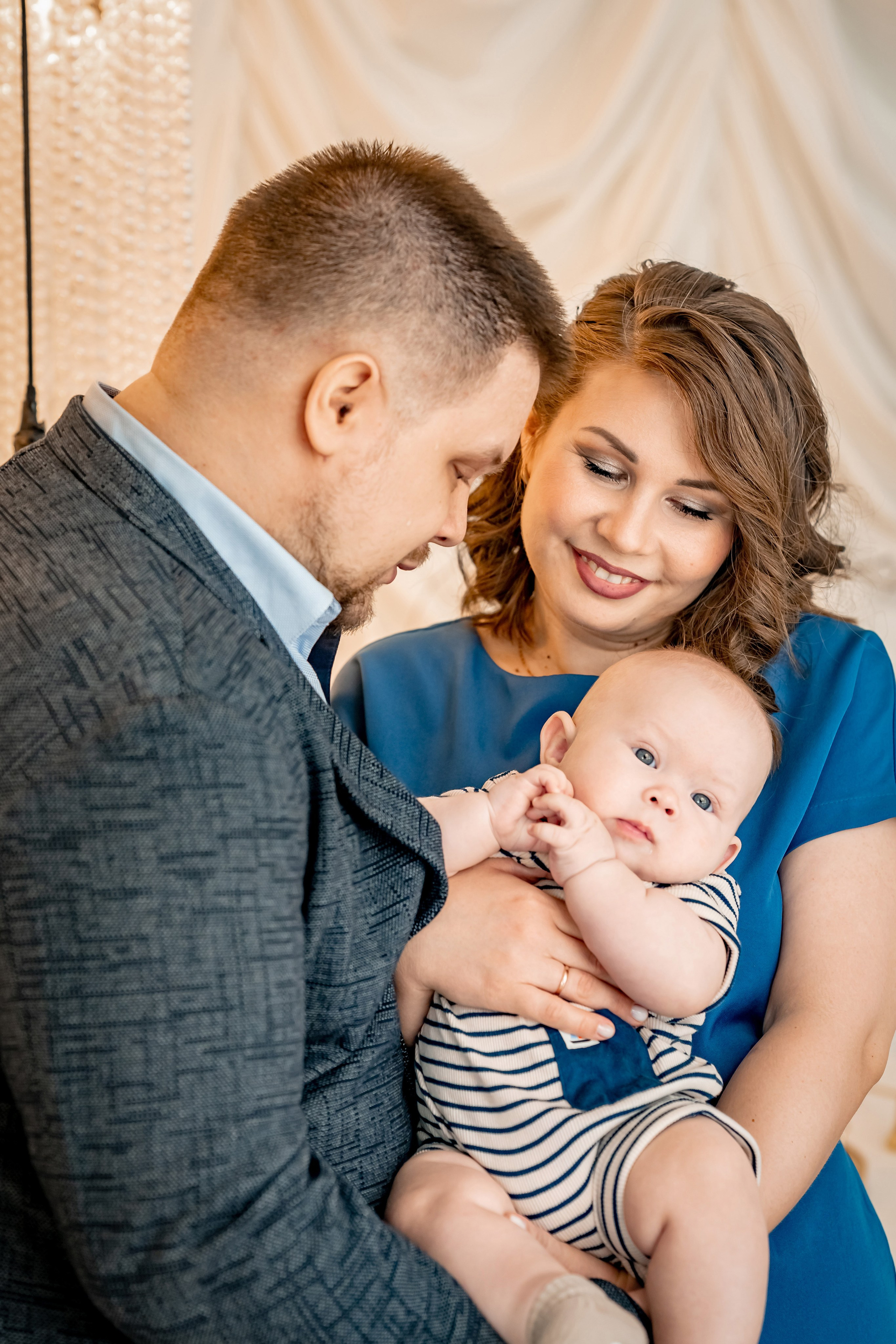 Семейные съёмки в студии. Фотограф Валентина Полунина