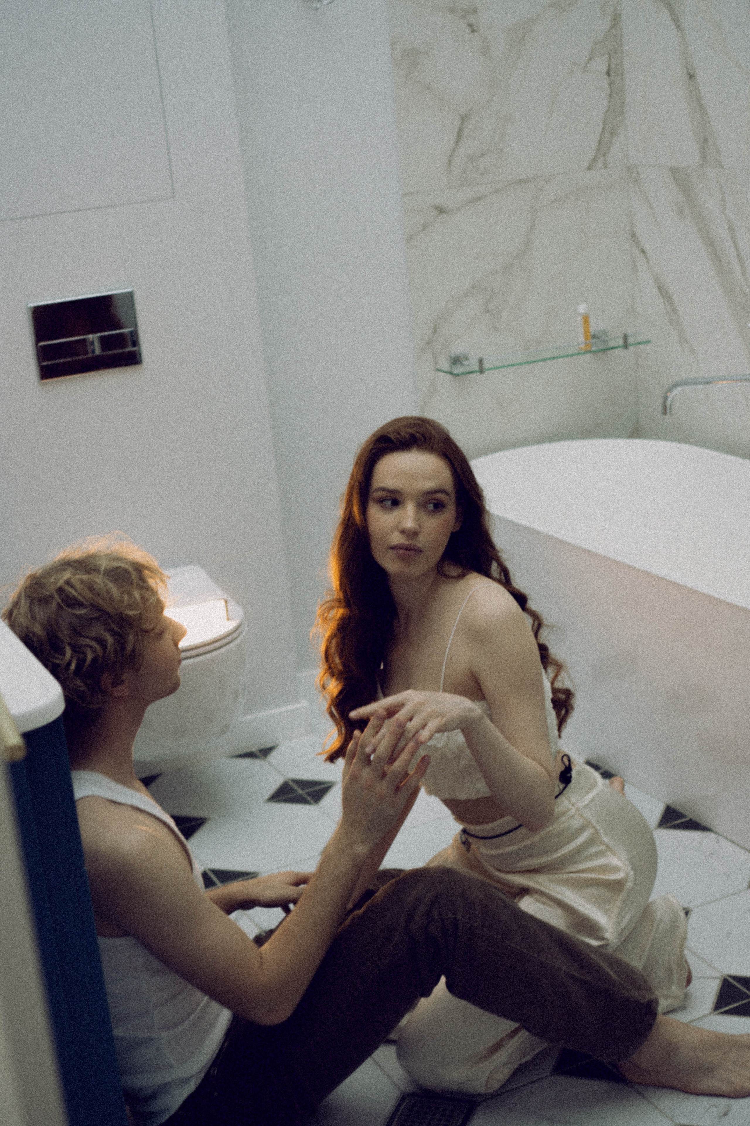 СВАДЕБНАЯ СЬЕМКА В ОТЕЛЕ. СБОРЫ ЖЕНИХА И НЕВЕСТЫ И ТАКЖЕ ТОР И ПОДГОТОВКА К ПРОГУЛКЕ. Профессиональный фотограф, Санкт-Петербург — Виктория Богомолова