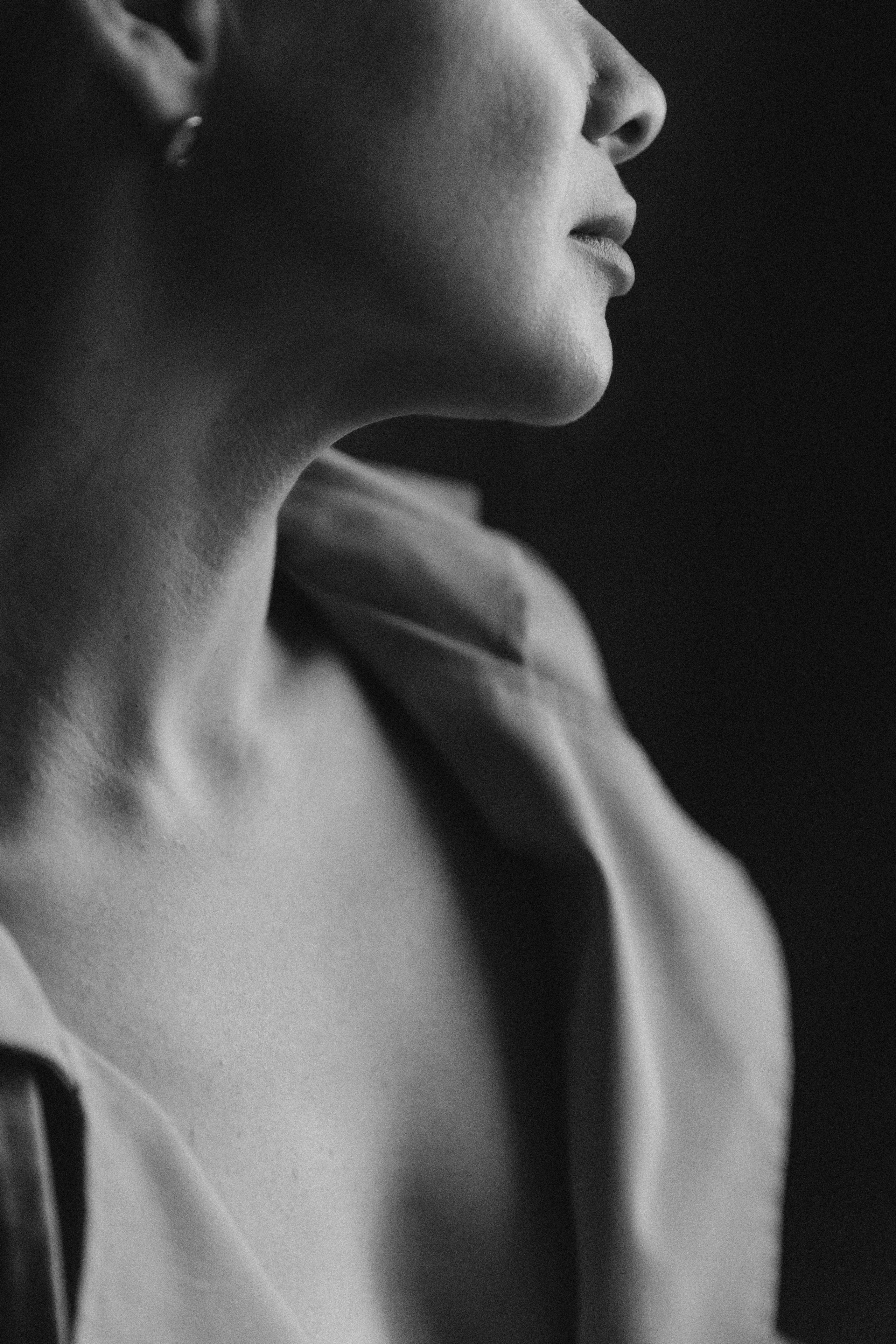 Женский портрет в студии с естественным светом. Фотограф Санкт-Петербург Светлана Вежновец