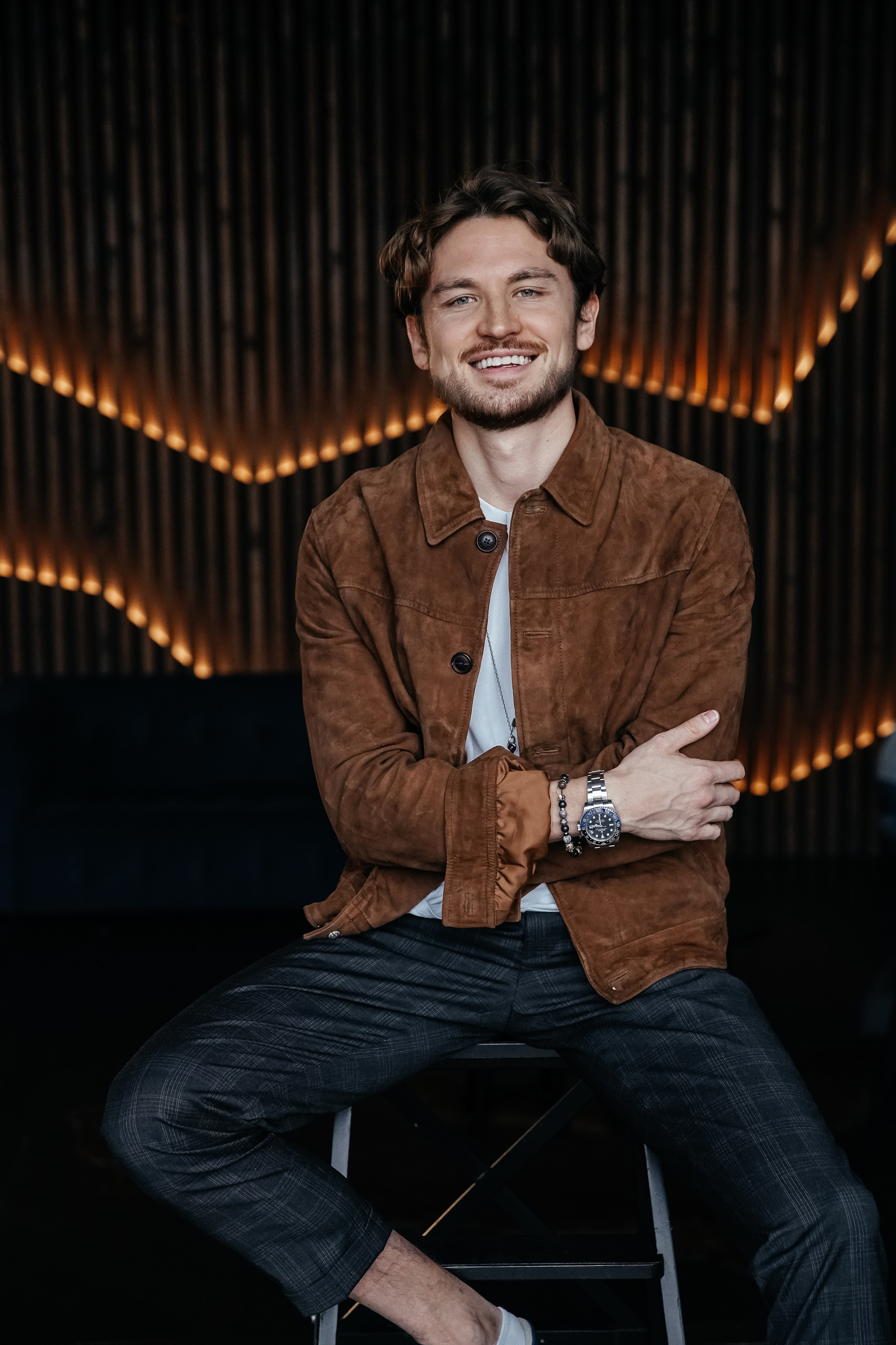 Business. AMODEO STUDIO