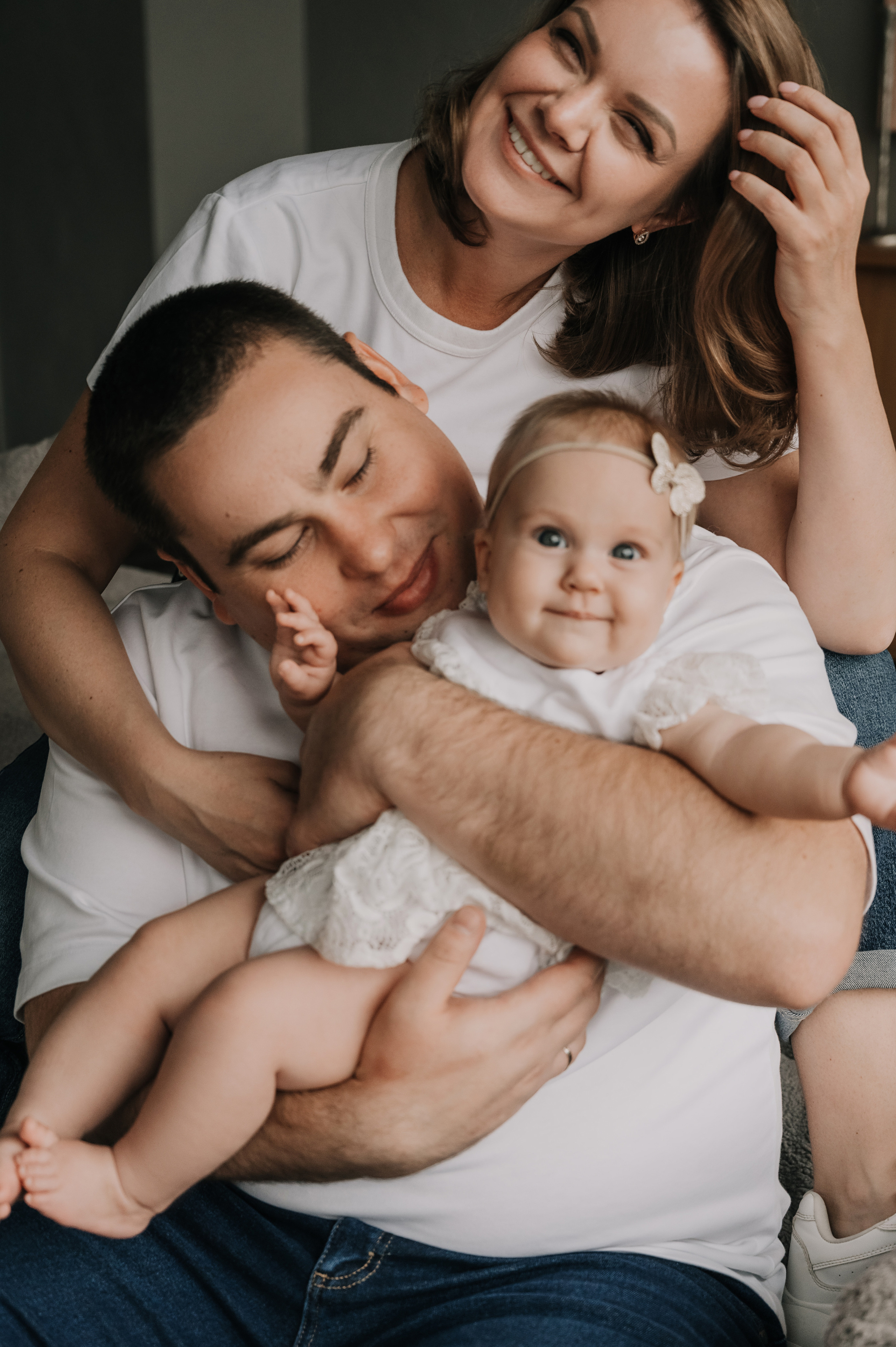 Юлия. Профессиональный фотограф беременности в СПБ. Стильные фотосессии беременности в стиле минимализм и классическая фотография