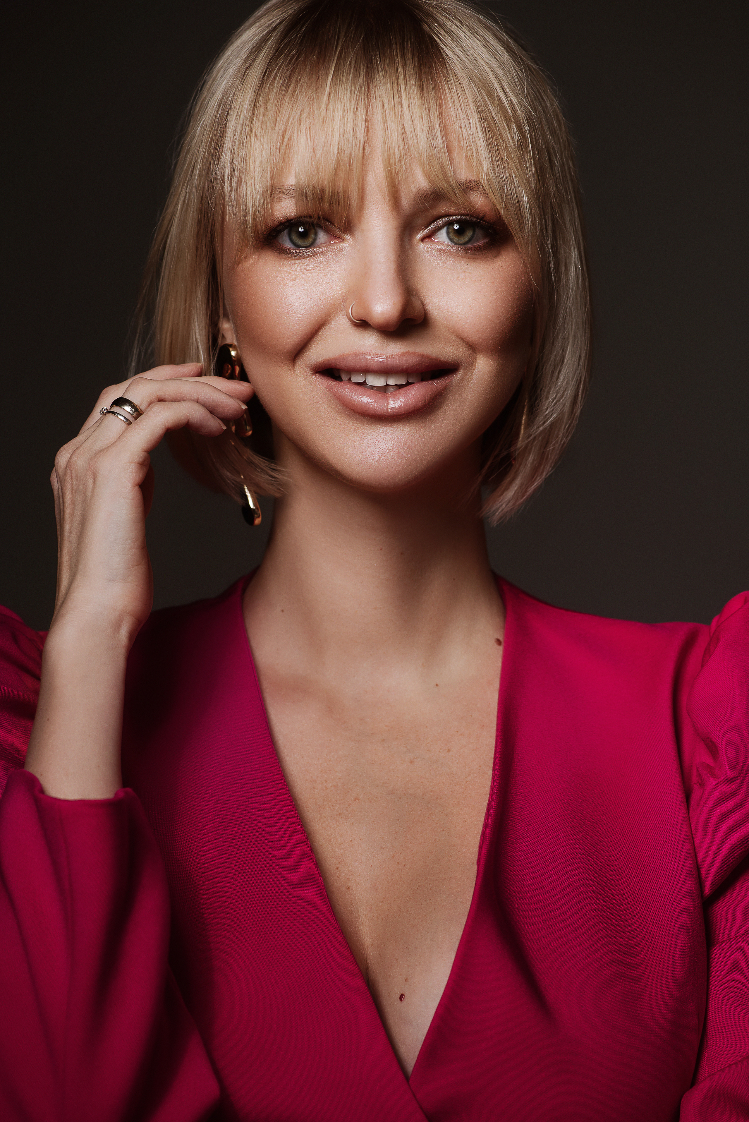 Оля. Профессиональный фотограф беременности в СПБ. Стильные фотосессии беременности в стиле минимализм и классическая фотография