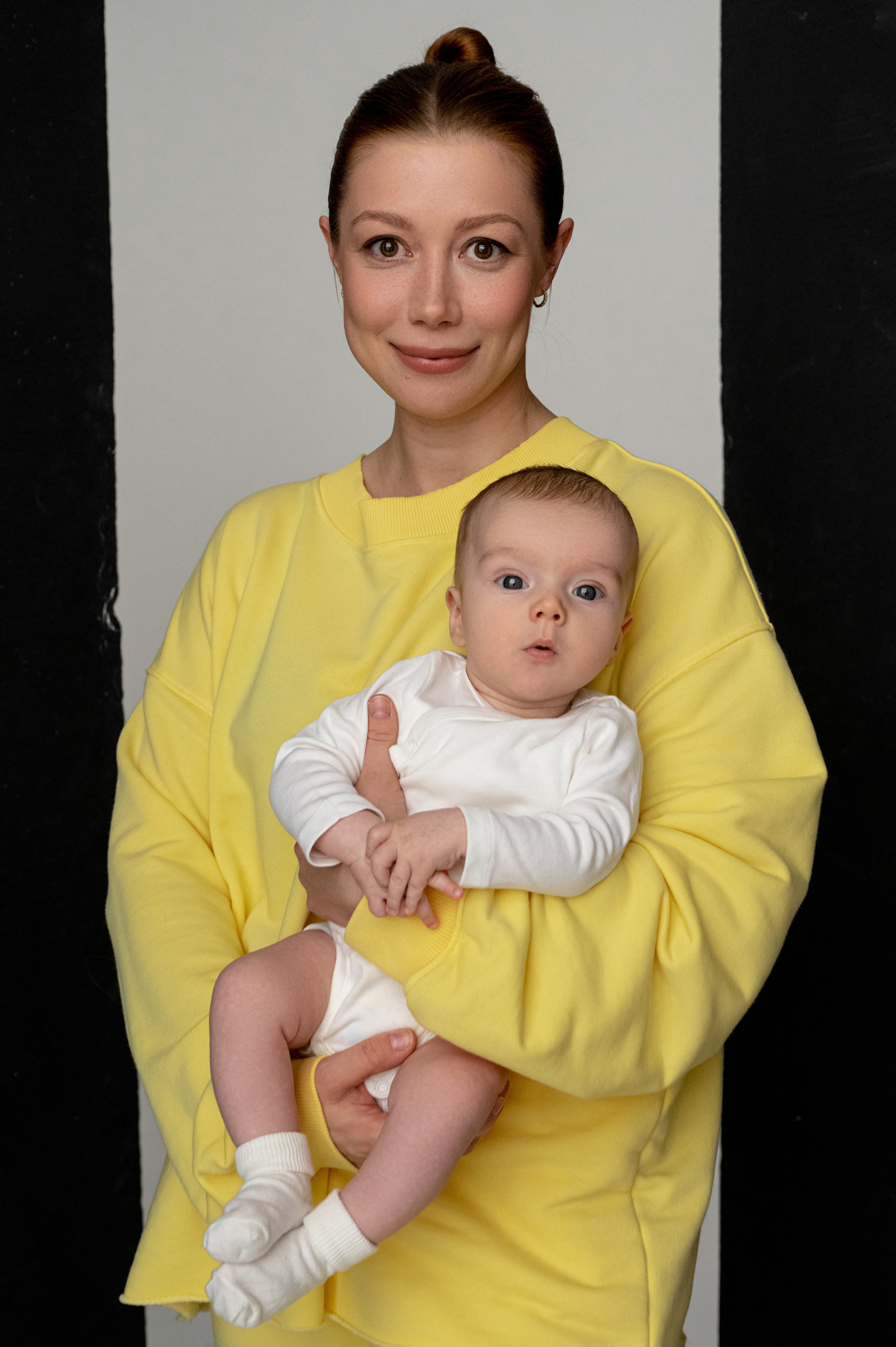 Евгения. Профессиональный фотограф беременности в СПБ. Стильные фотосессии беременности в стиле минимализм и классическая фотография