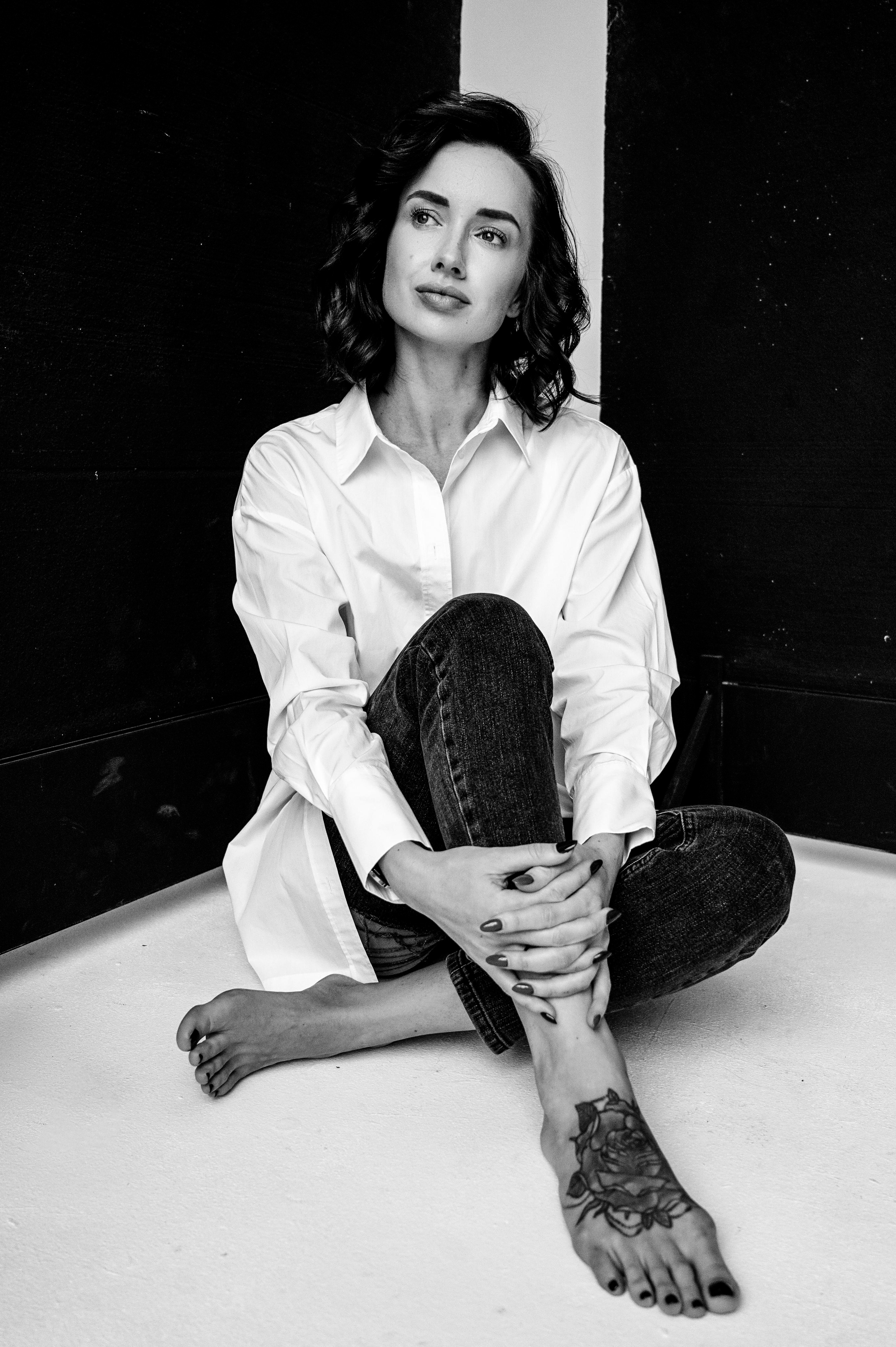 Екатерина. Профессиональный фотограф беременности в СПБ. Стильные фотосессии беременности в стиле минимализм и классическая фотография