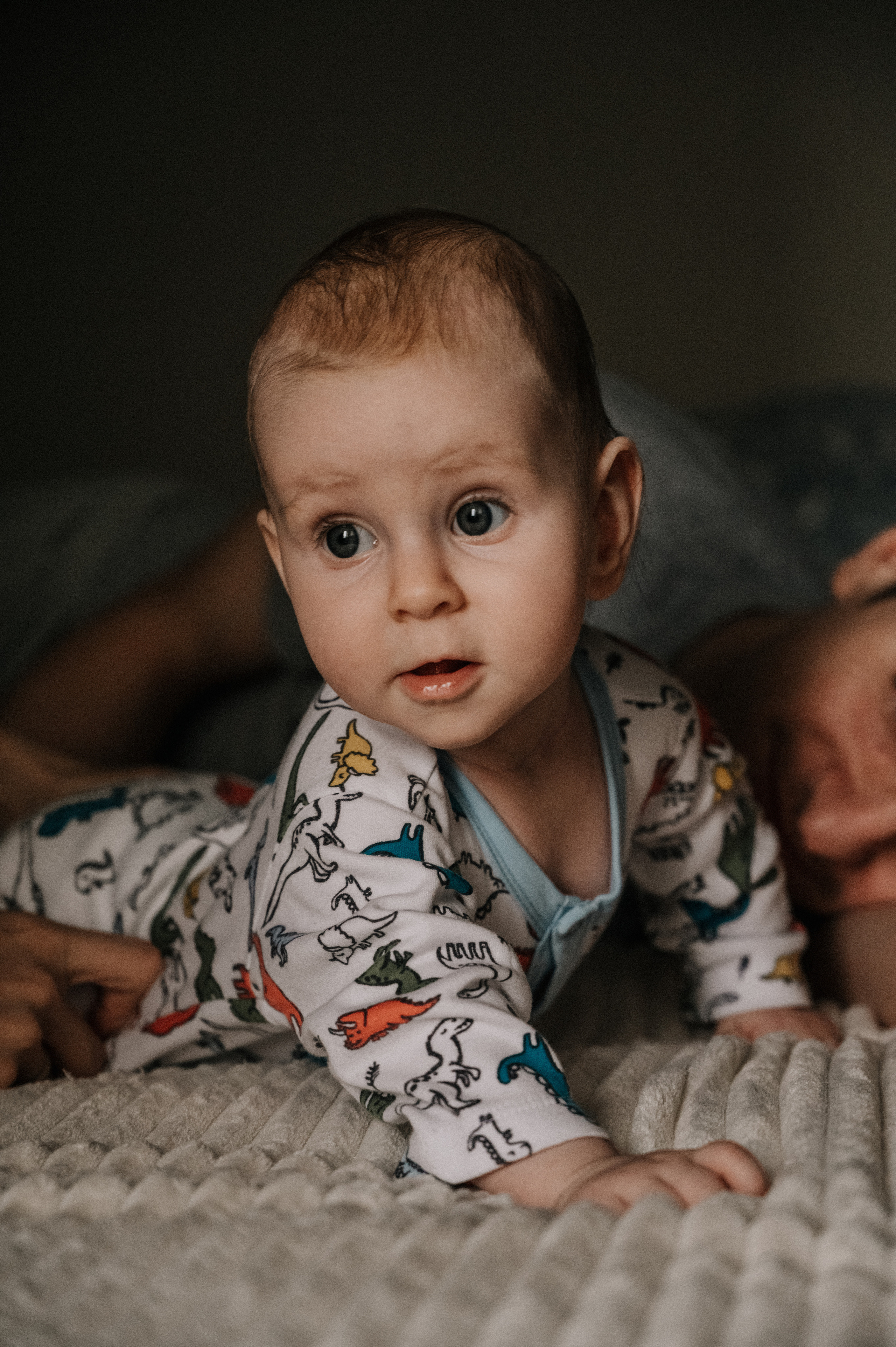 Карина. Профессиональный фотограф беременности в СПБ. Стильные фотосессии беременности в стиле минимализм и классическая фотография