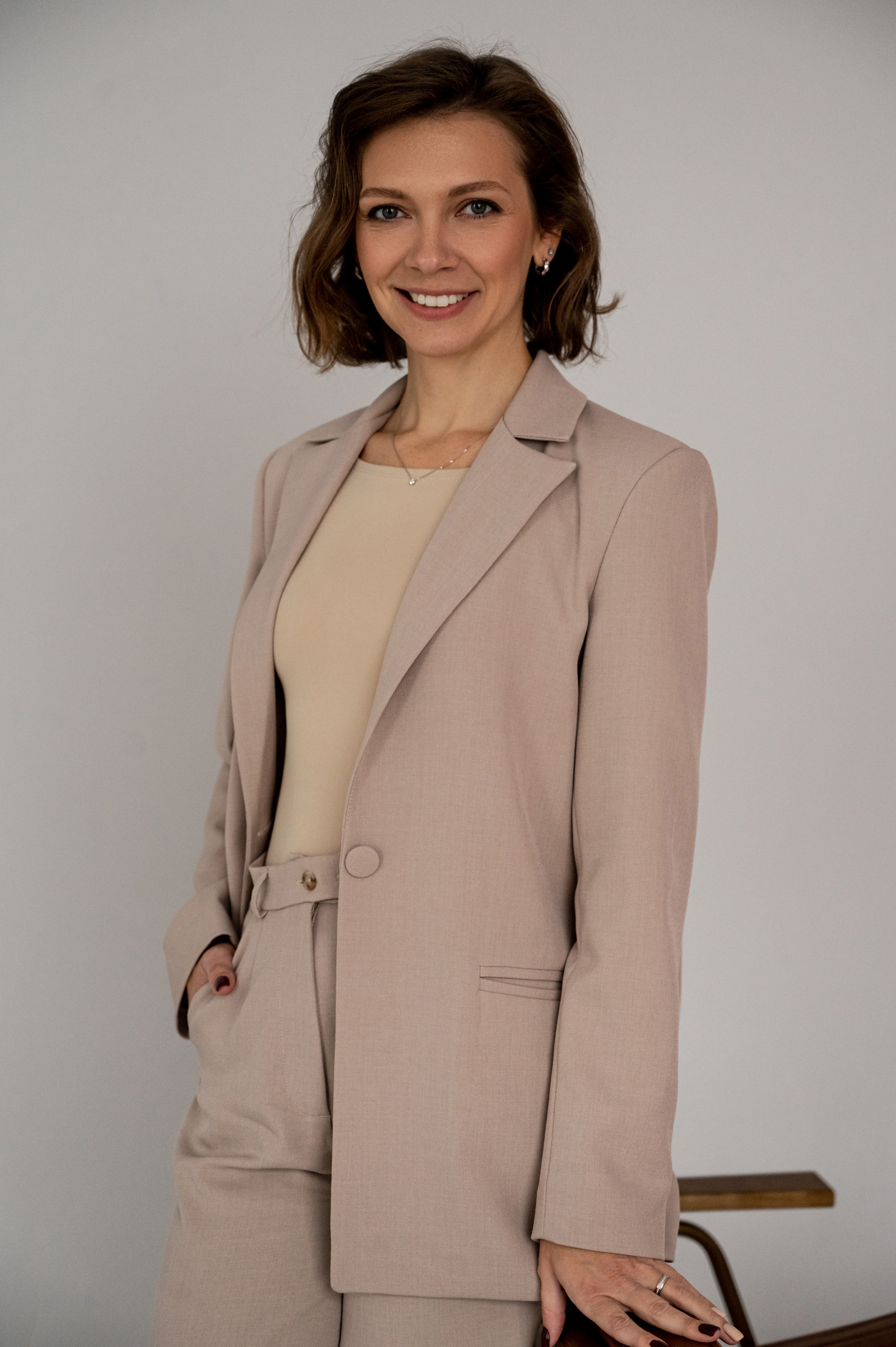 Дарья. Профессиональный фотограф беременности в СПБ. Стильные фотосессии беременности в стиле минимализм и классическая фотография