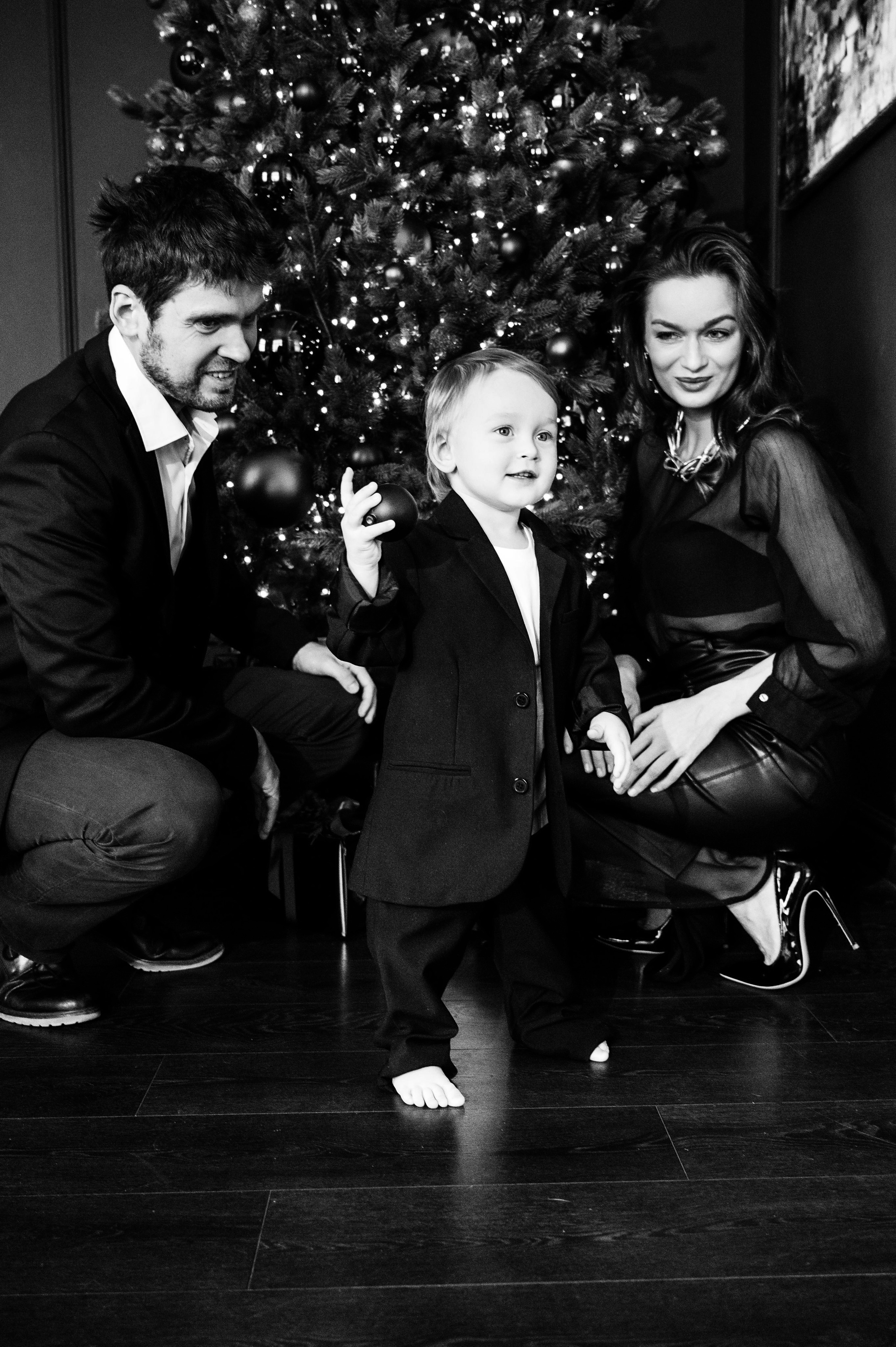 Ксения. Профессиональный фотограф беременности в СПБ. Стильные фотосессии беременности в стиле минимализм и классическая фотография