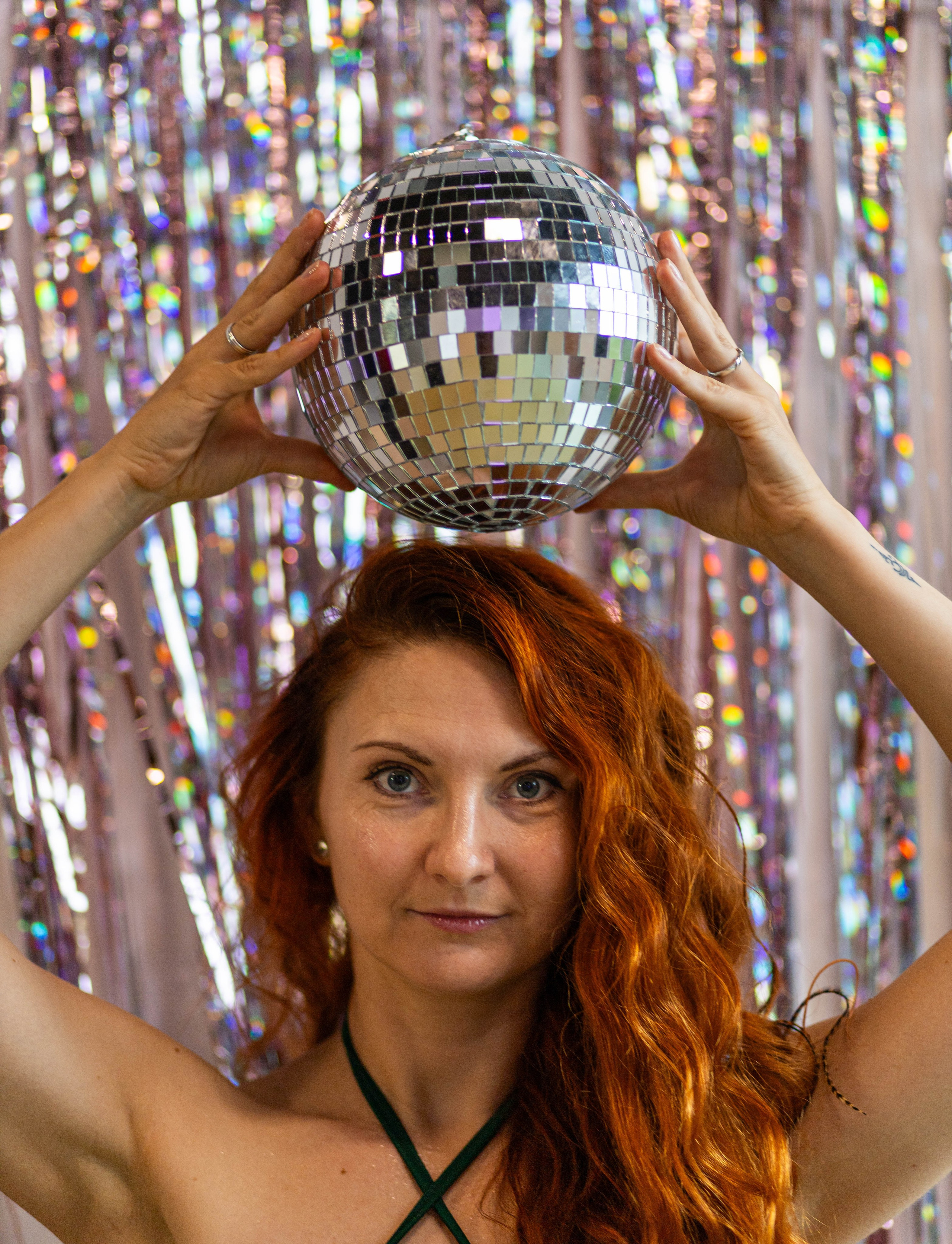 Dance party from Dasha. Lyric photographer