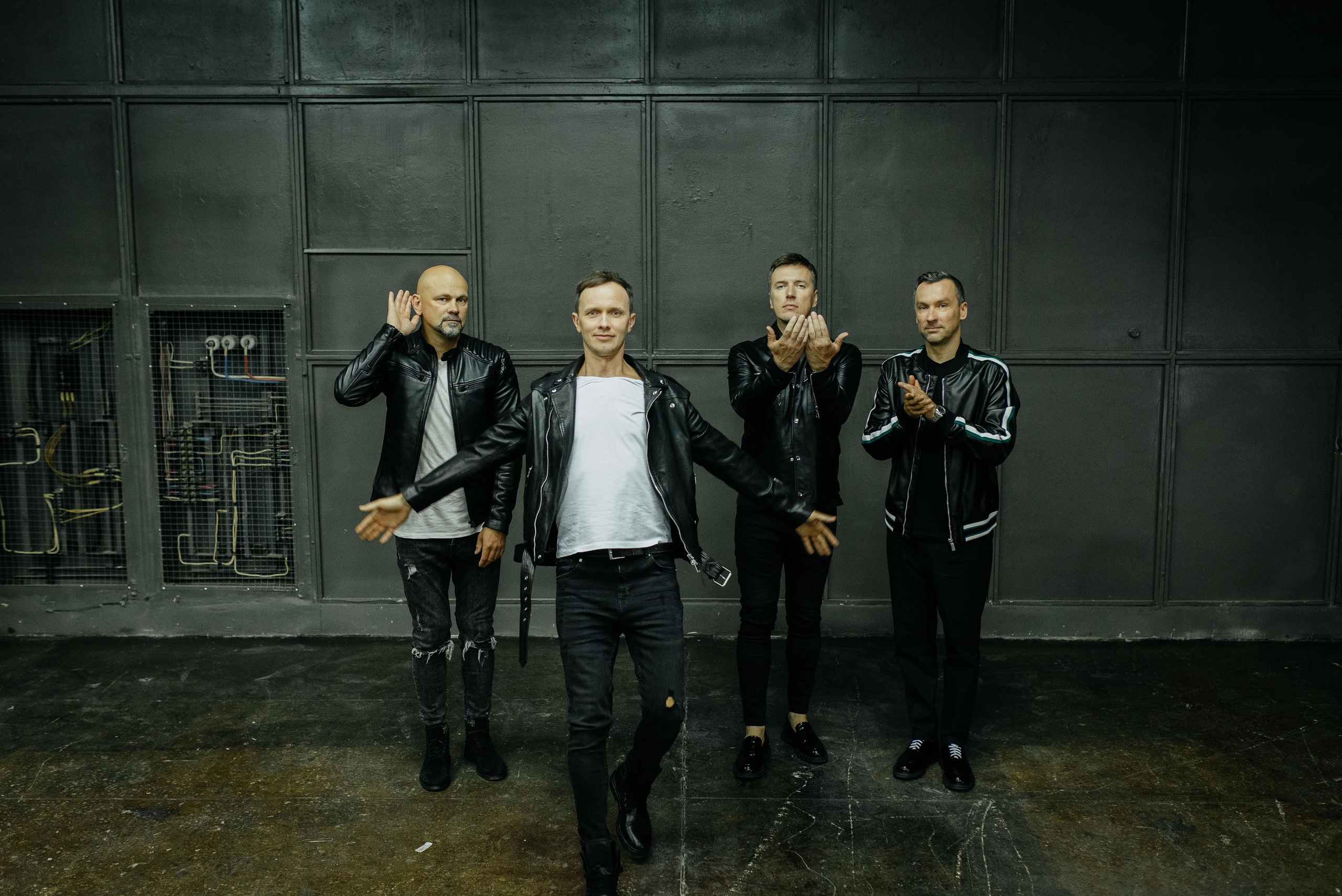 Виталий Кривцов  Музыкальный и концертный фотограф Фотосъёмка артистов, концертов и фестивалей Виталий Кривцов За кулисами музыки в кадре. Репортажный, event, концертный и backstage фотограф из Москвы Виталий Кривцов