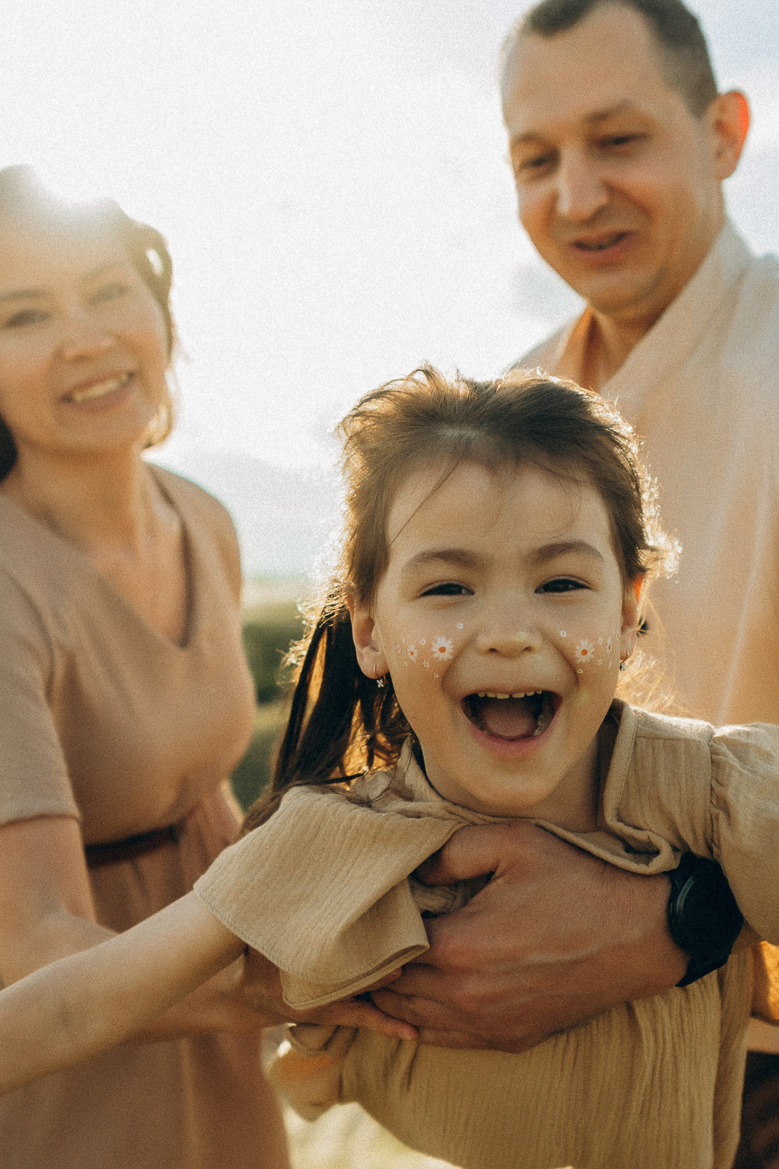 Оксана, Паша и Вероника. Семейный фотограф и детский фотограф в Волгограде Алеся Бутакова — дет
