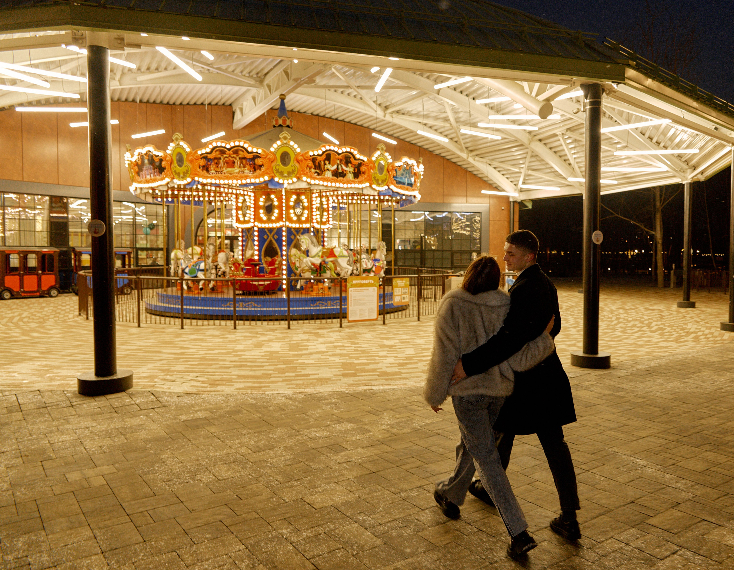 Зимняя фотосессия love story