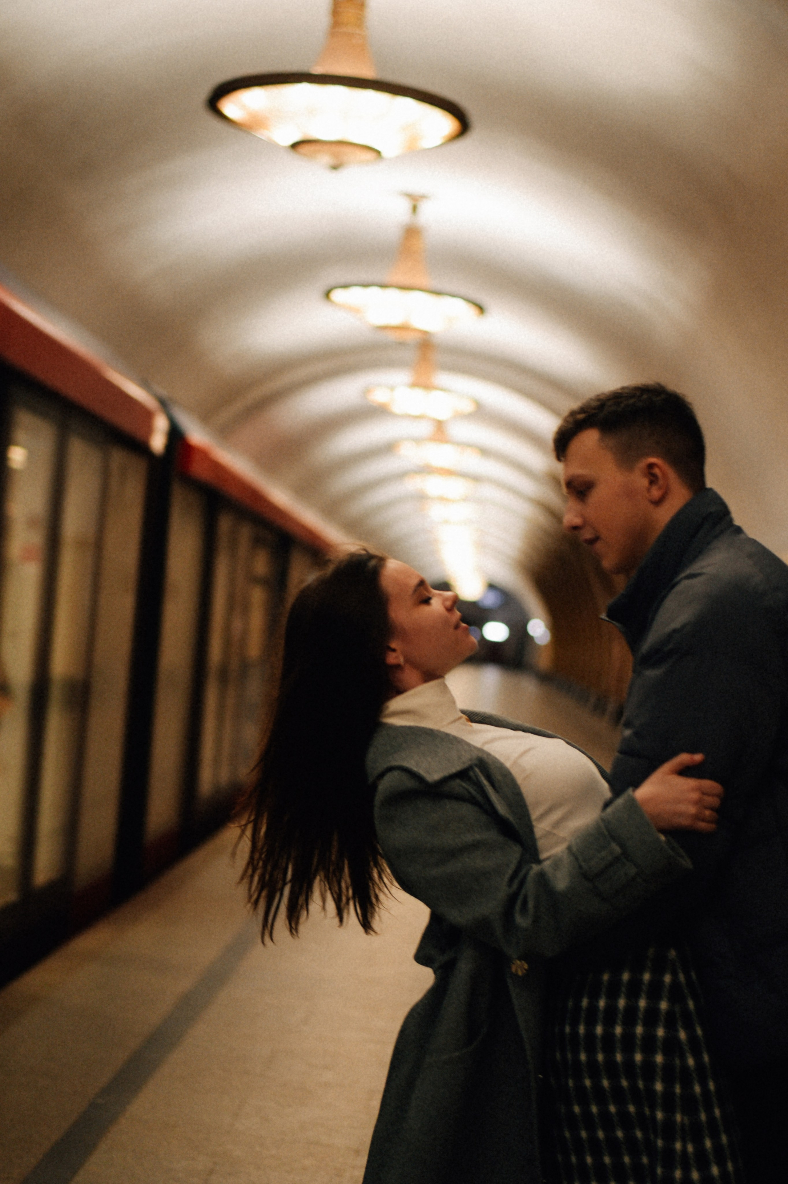 Пустое метро. Фотограф Лола Волна, город Москва