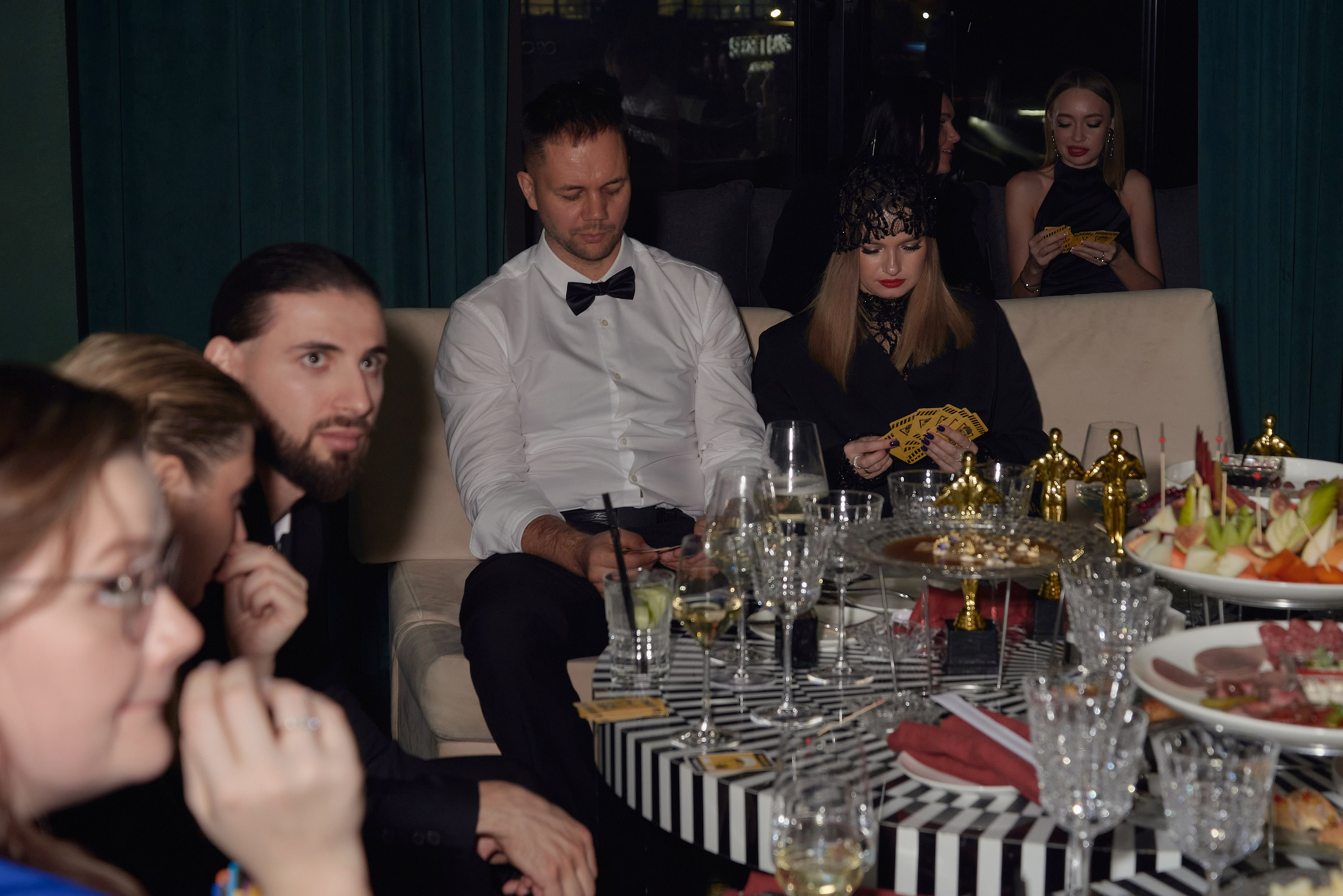 День рождения Светланы Пинигиной в караоке Divas. Наталия Дианова — фотограф для брендов и экспертов в Москве